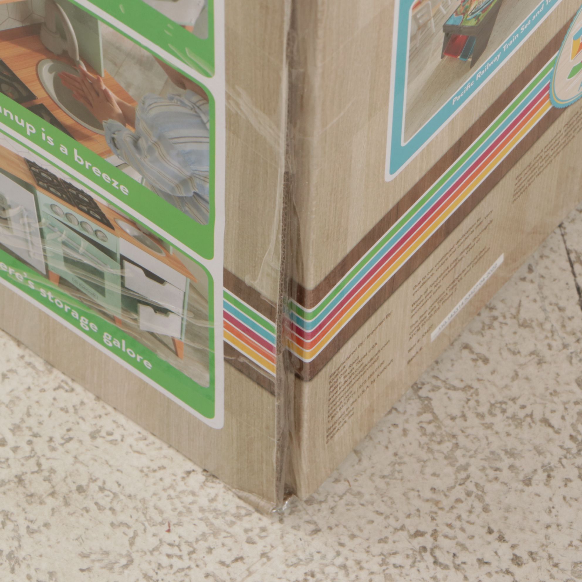 KidKraft Vintage Luxe McKinney Mid Century Modern Toddler Play Kitchen