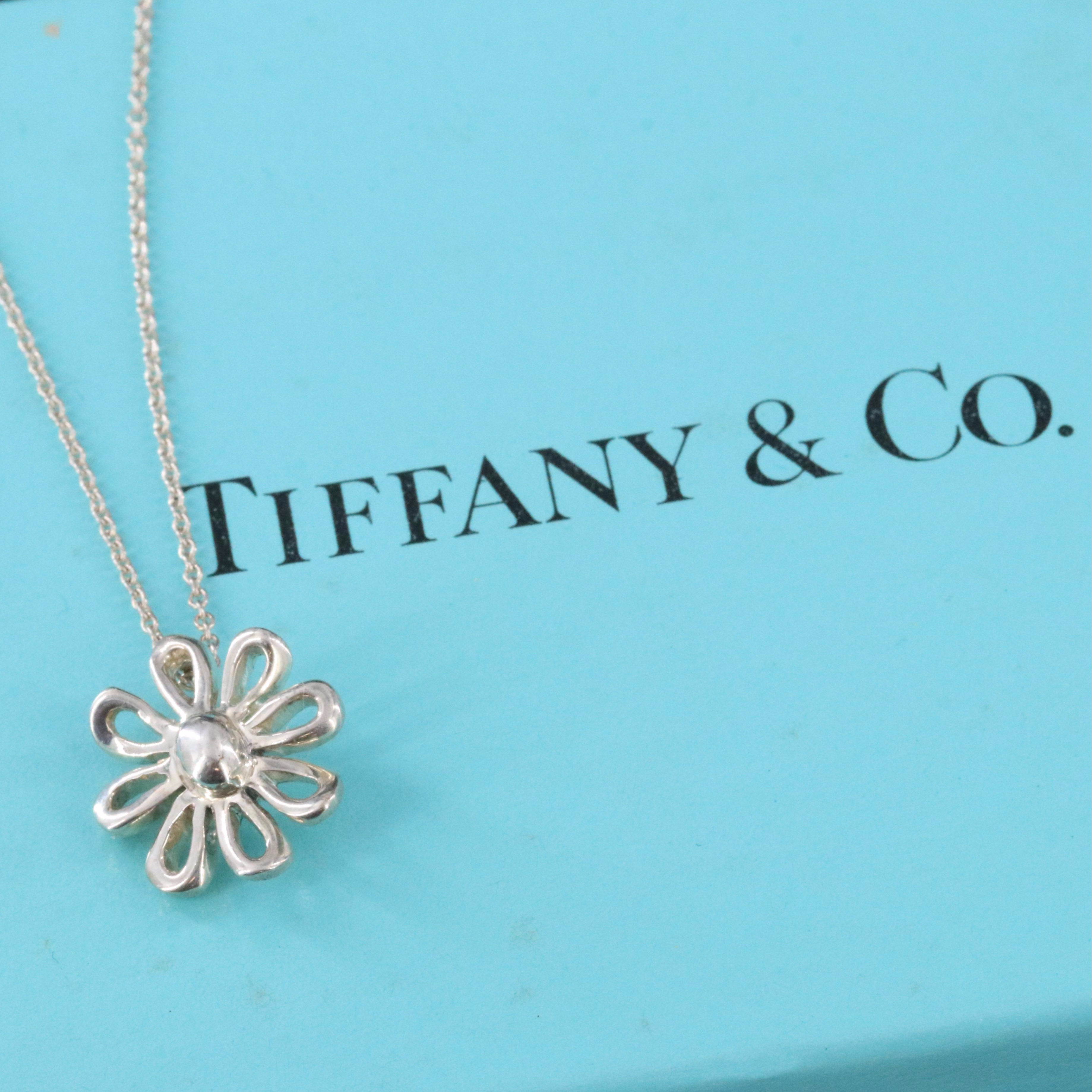 Paloma Picasso for Tiffany & Co. Sterling Daisy Flower Necklace