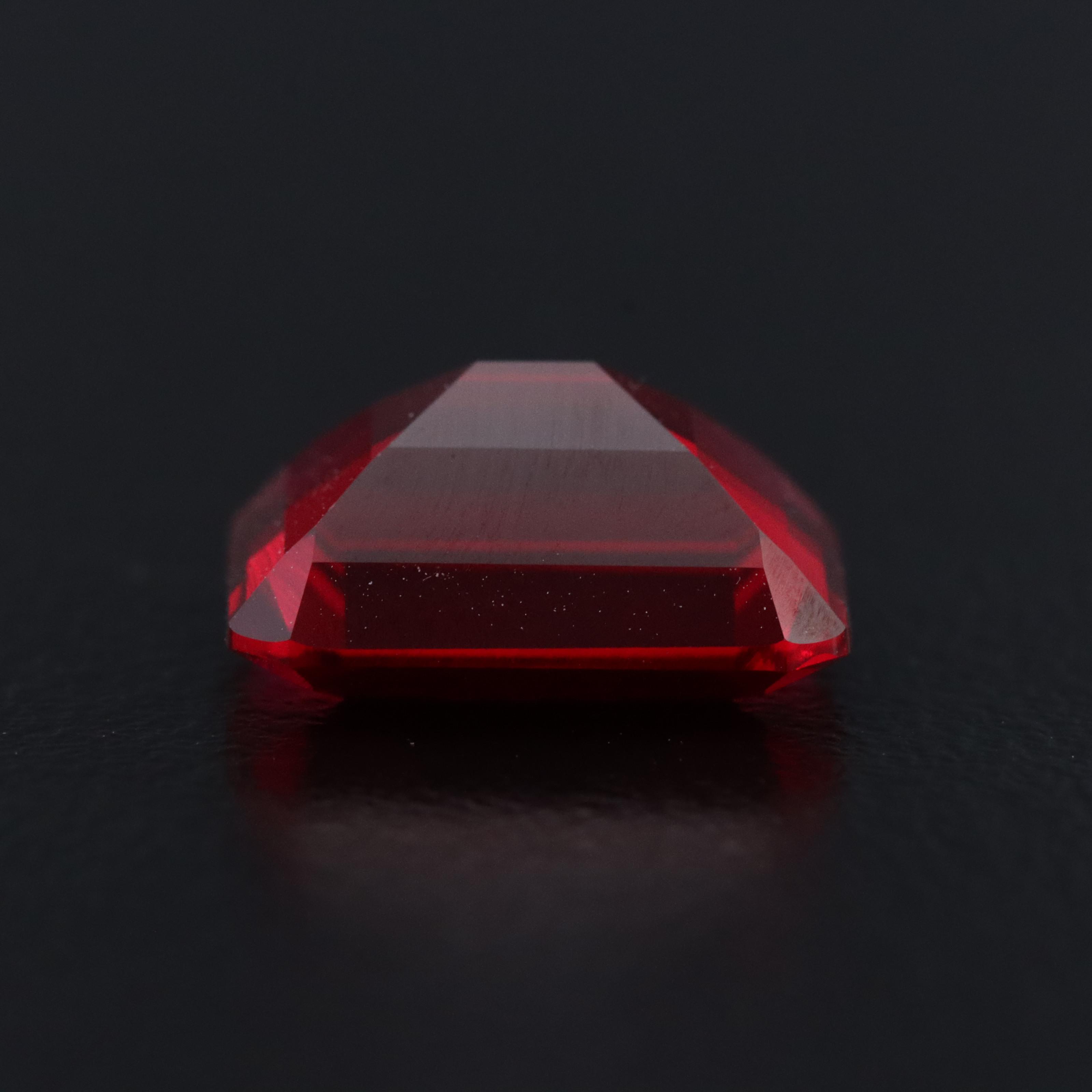 Loose 5.38 CT Lab Grown Ruby