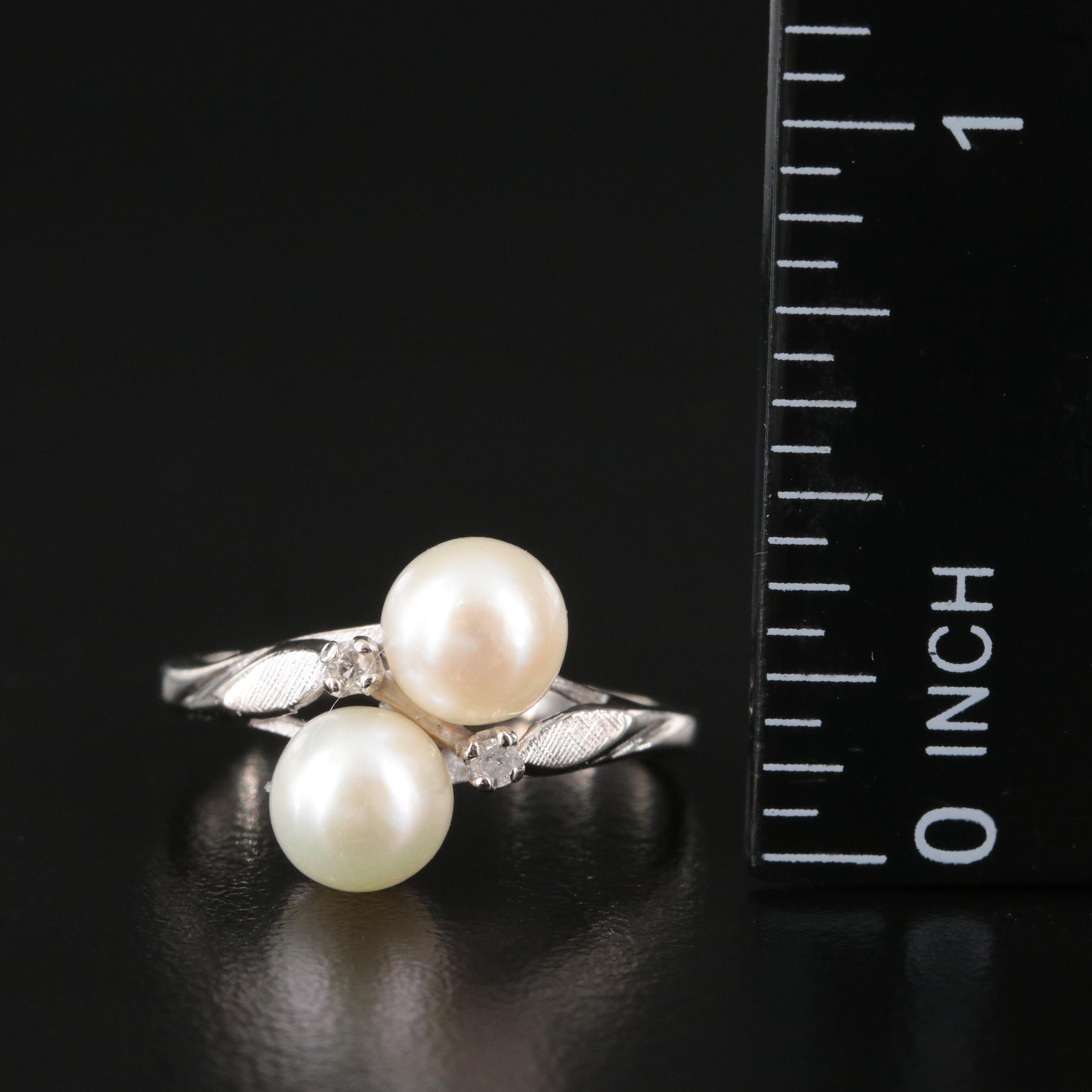 14K Pearl and Diamond Toi et Moi Ring