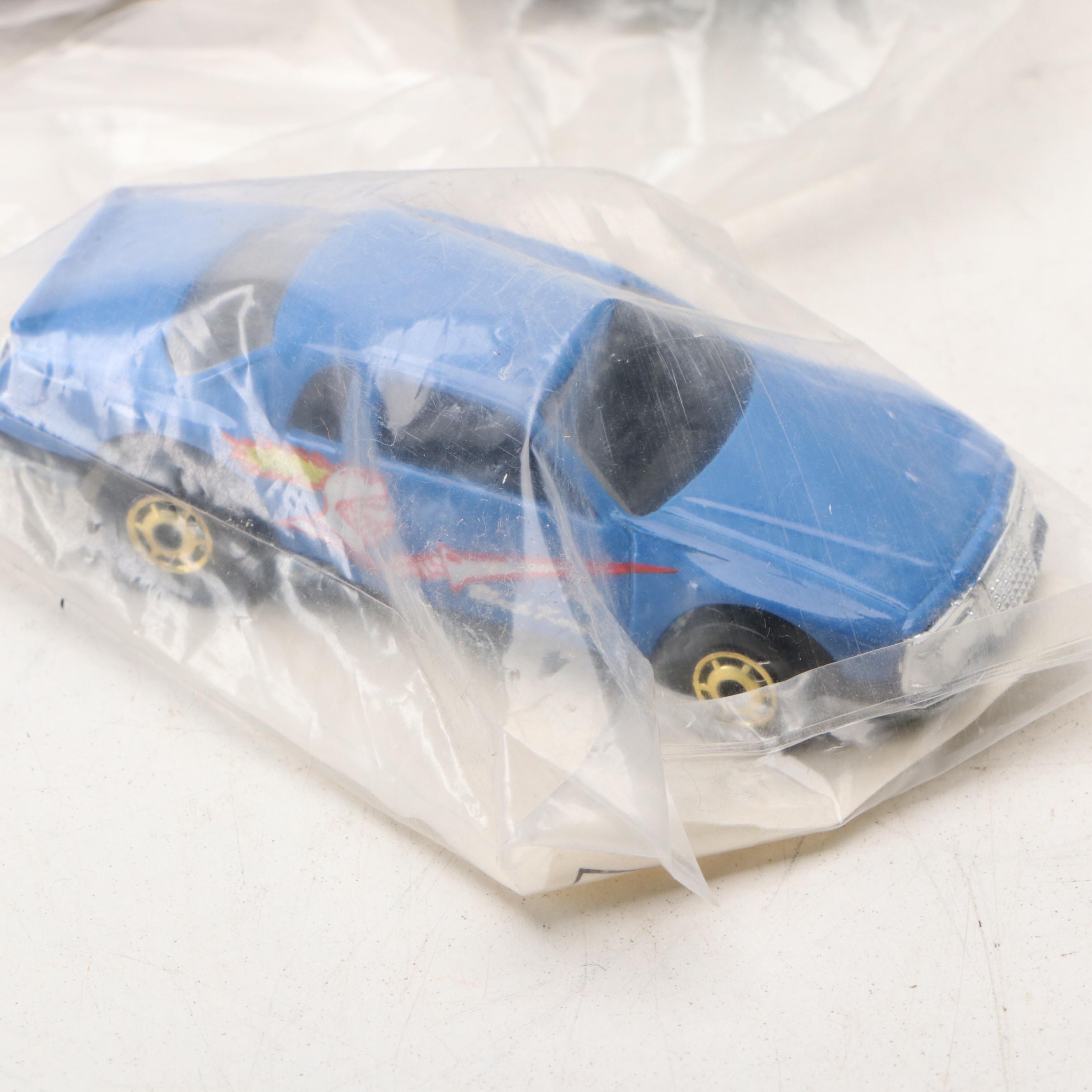 Hot Wheels "Porsche 959," "GT Racer" and More Toy Cars
