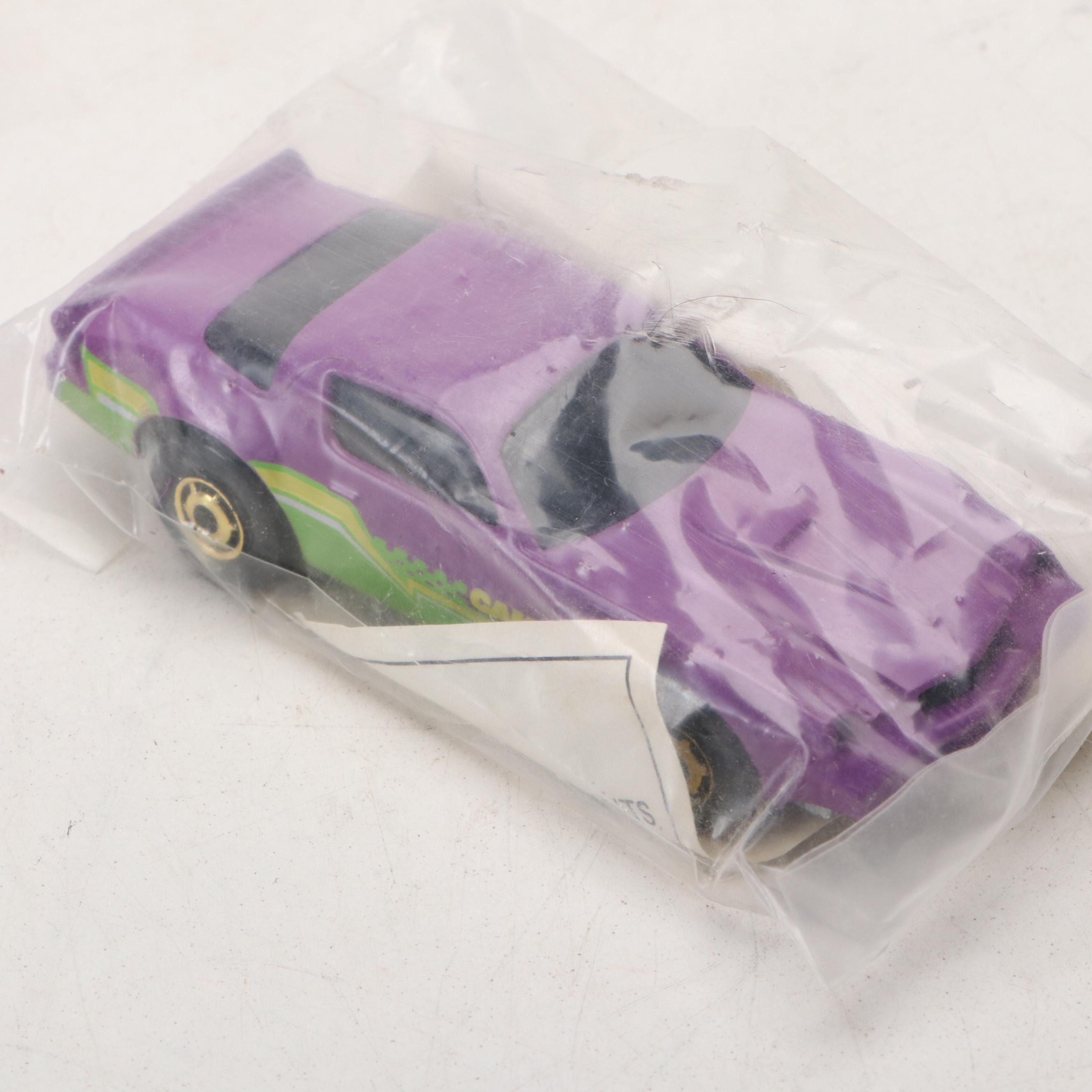 Hot Wheels "Porsche 959," "GT Racer" and More Toy Cars