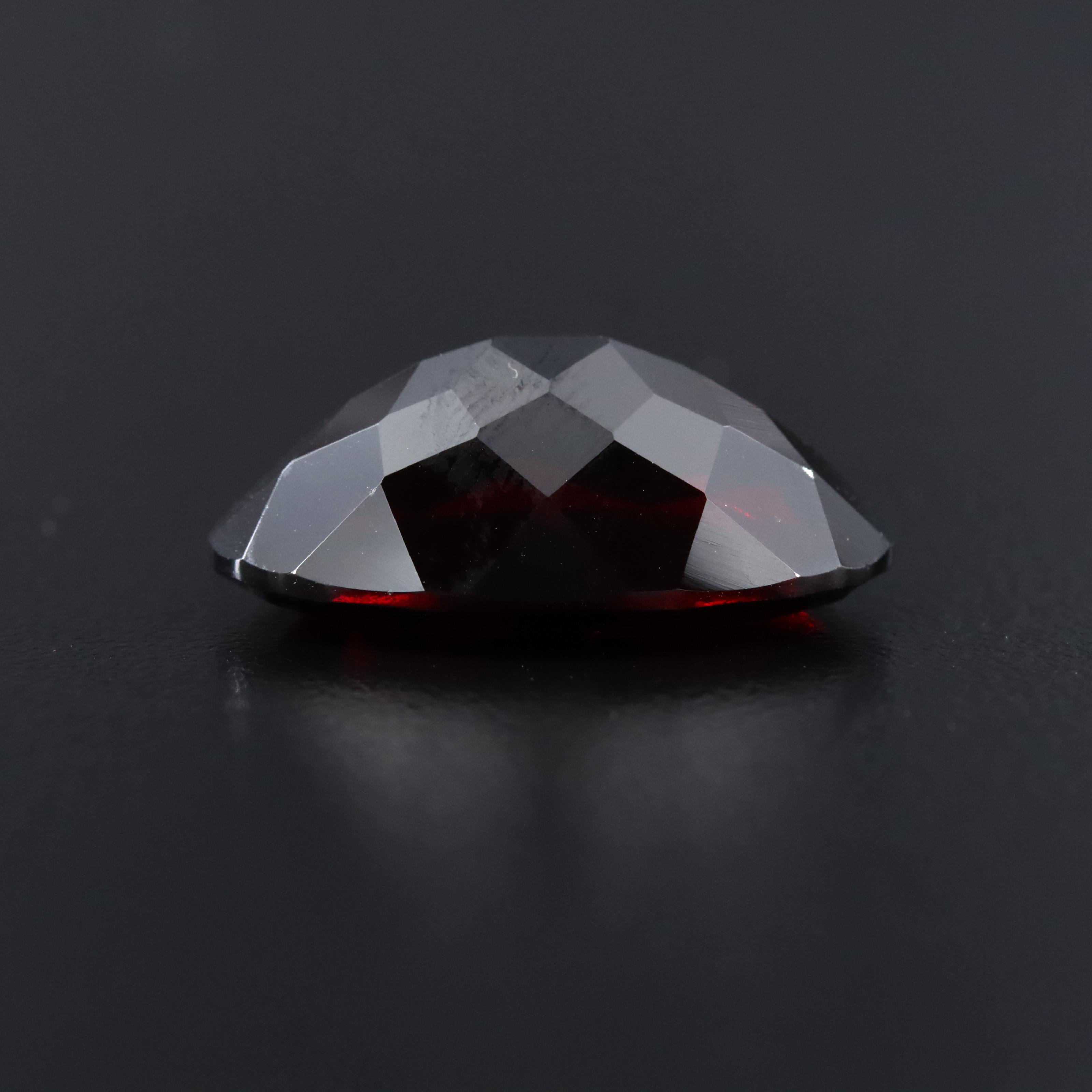 Loose 19.98 CT Garnet