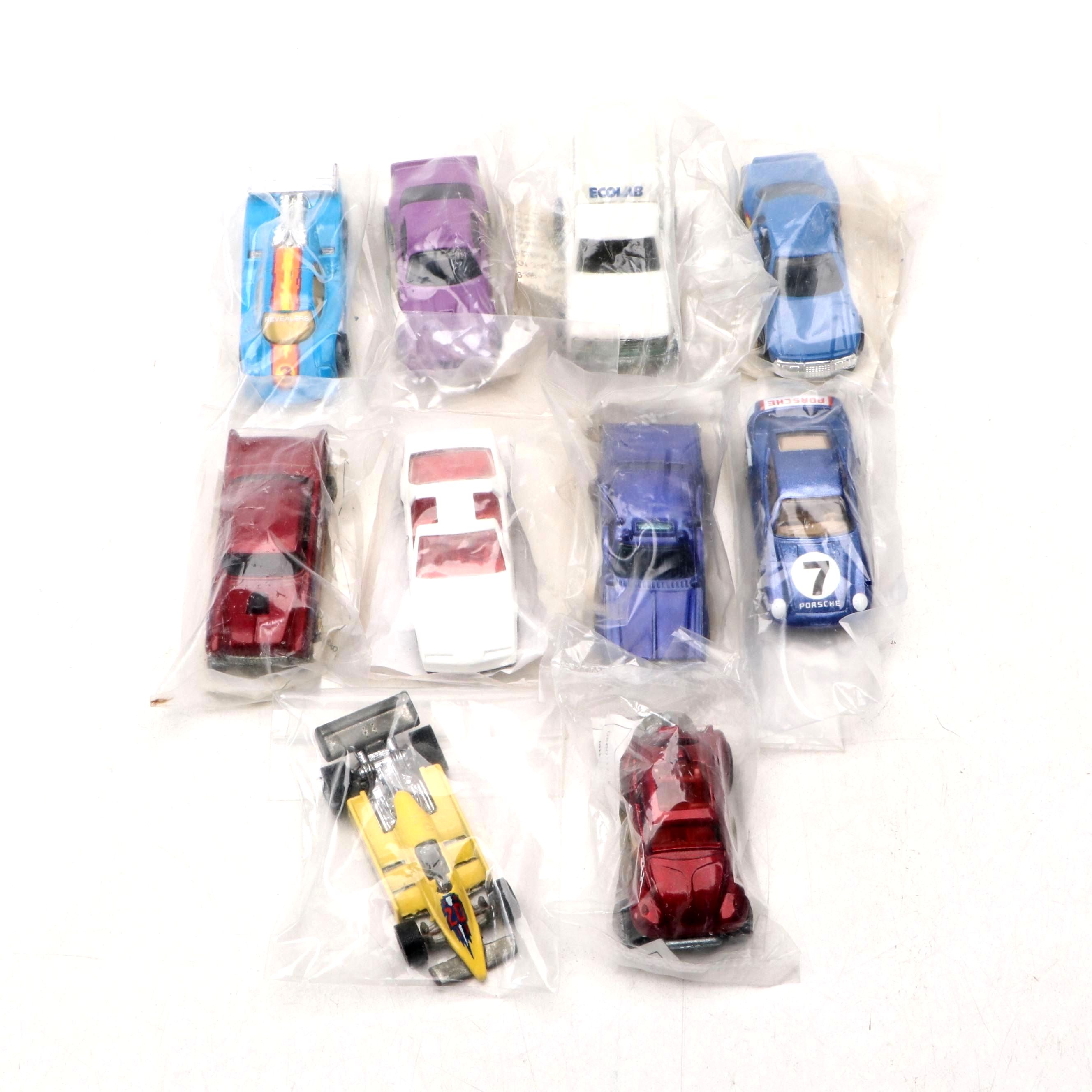 Hot Wheels "Porsche 959," "GT Racer" and More Toy Cars