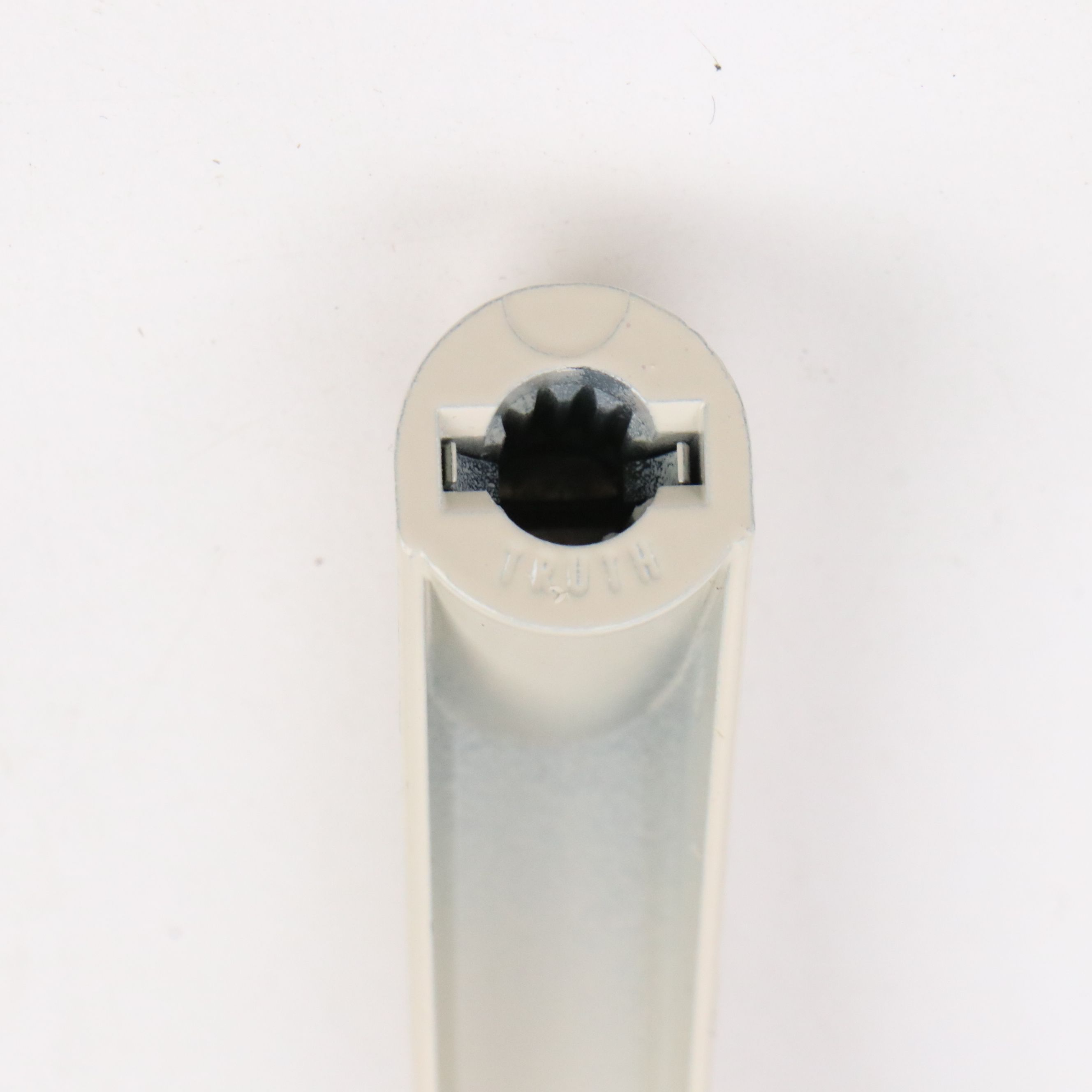 Dual Arm Window Operators