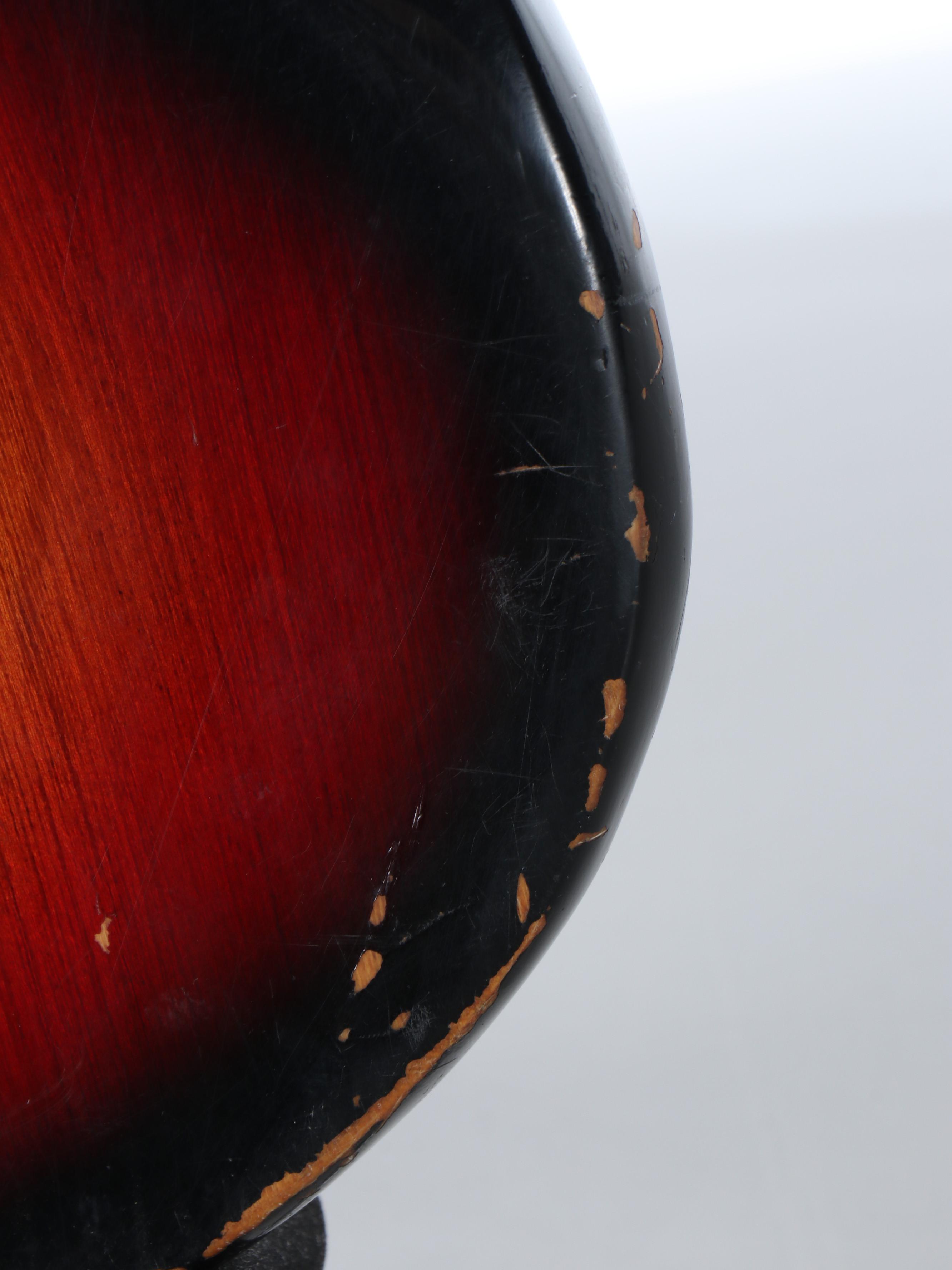 Sunburst Electric Bass Guitar, Vintage