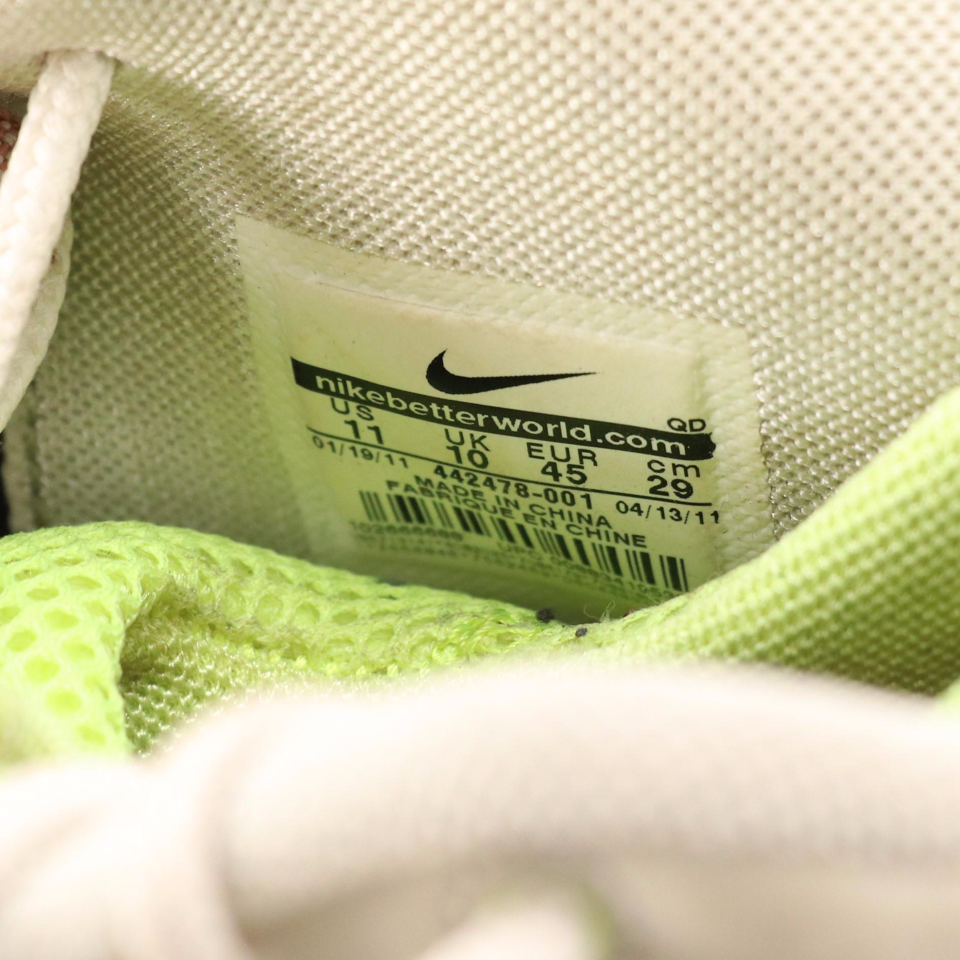 Men's Nike Air Jordan 9 and Air Max Jr High Top Sneakers