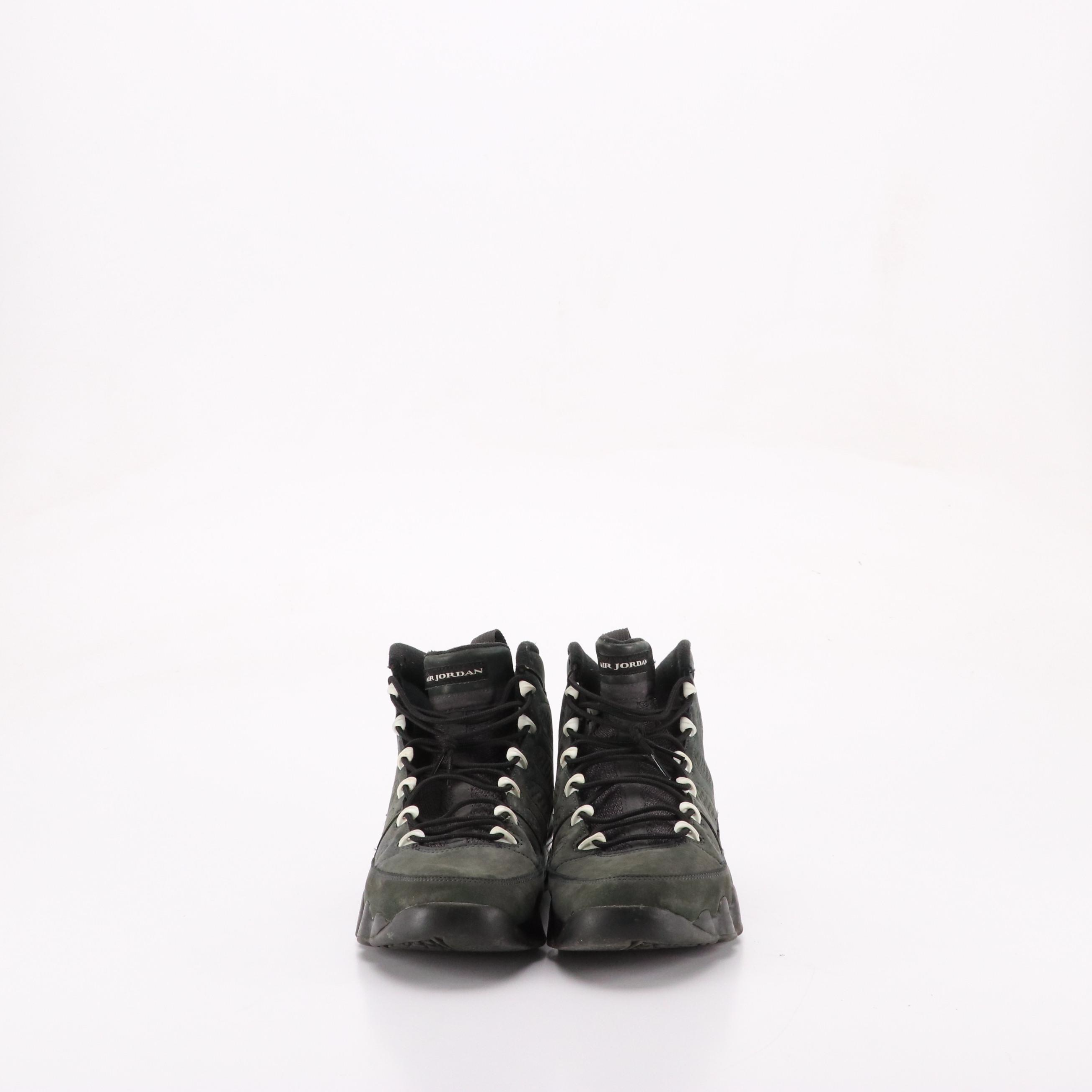 Men's Nike Air Jordan 9 and Air Max Jr High Top Sneakers