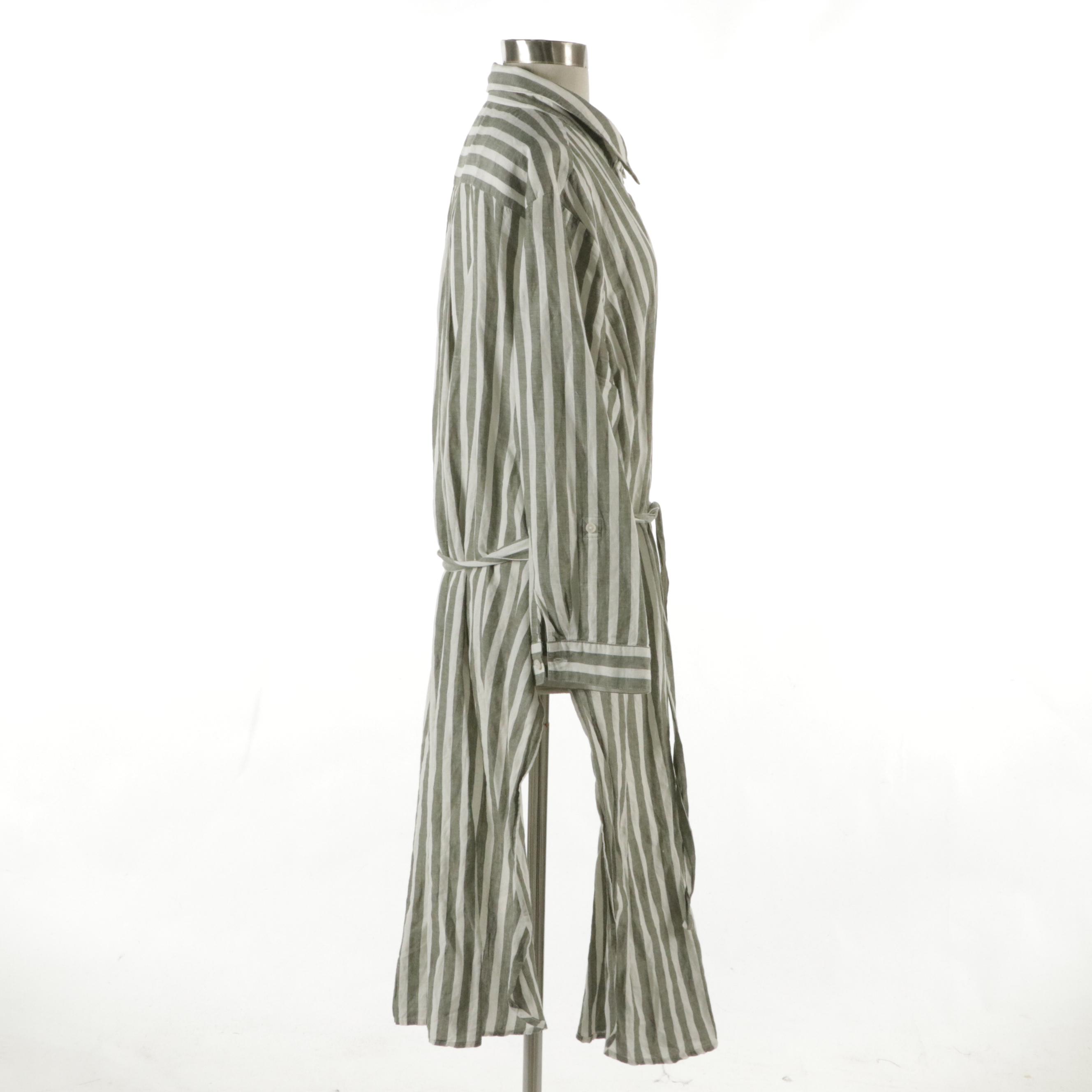 Chico's Linen and Cotton Blend Slit Side Tunic Top