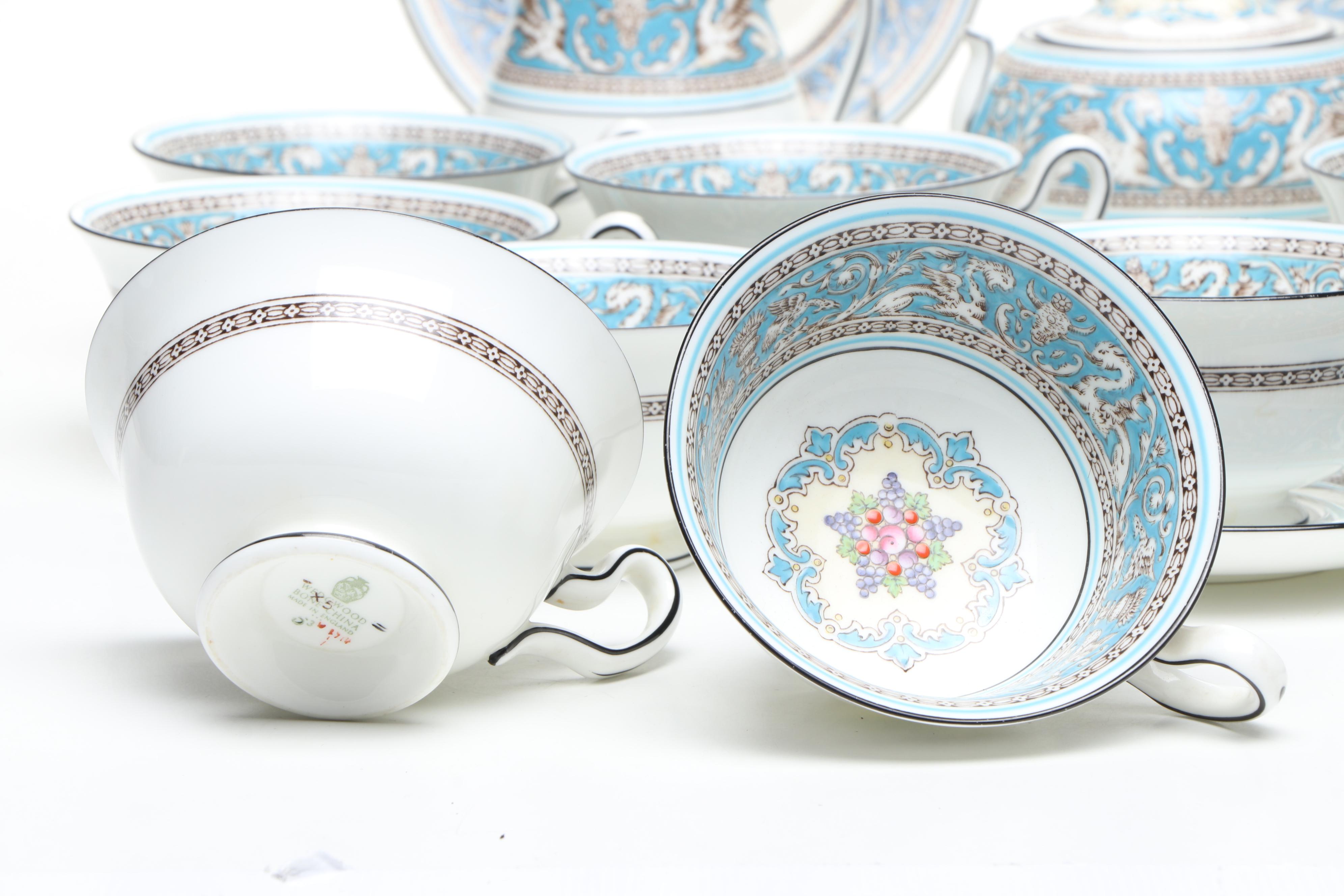 Wedgwood "Florentine Turquoise Rim" and Myott "Medici" Porcelain Tableware