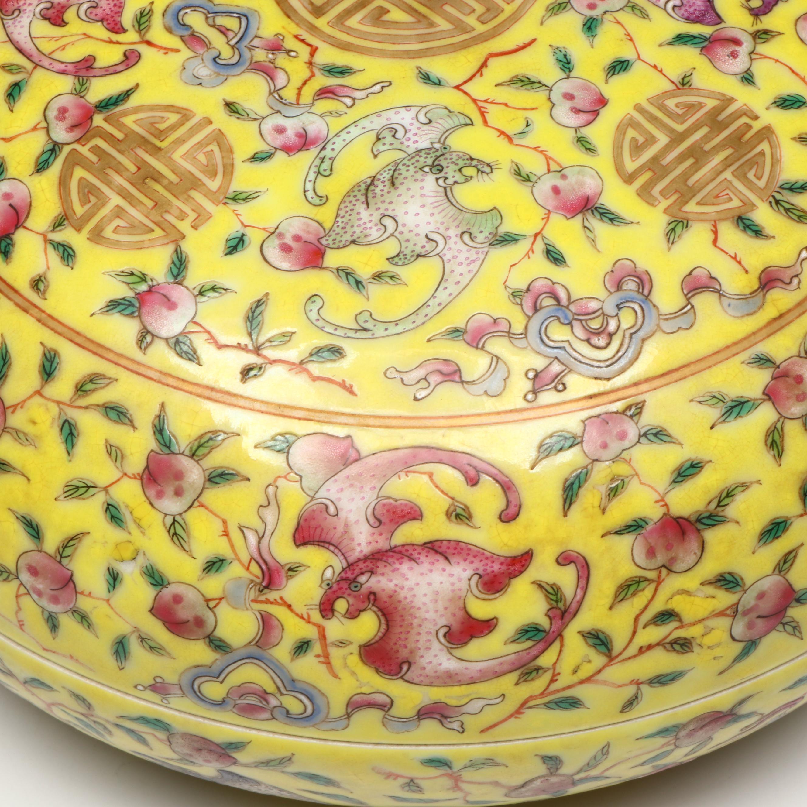 Chinese Tongzhi Period Famille Jaune Peach and Bat Porcelain Box