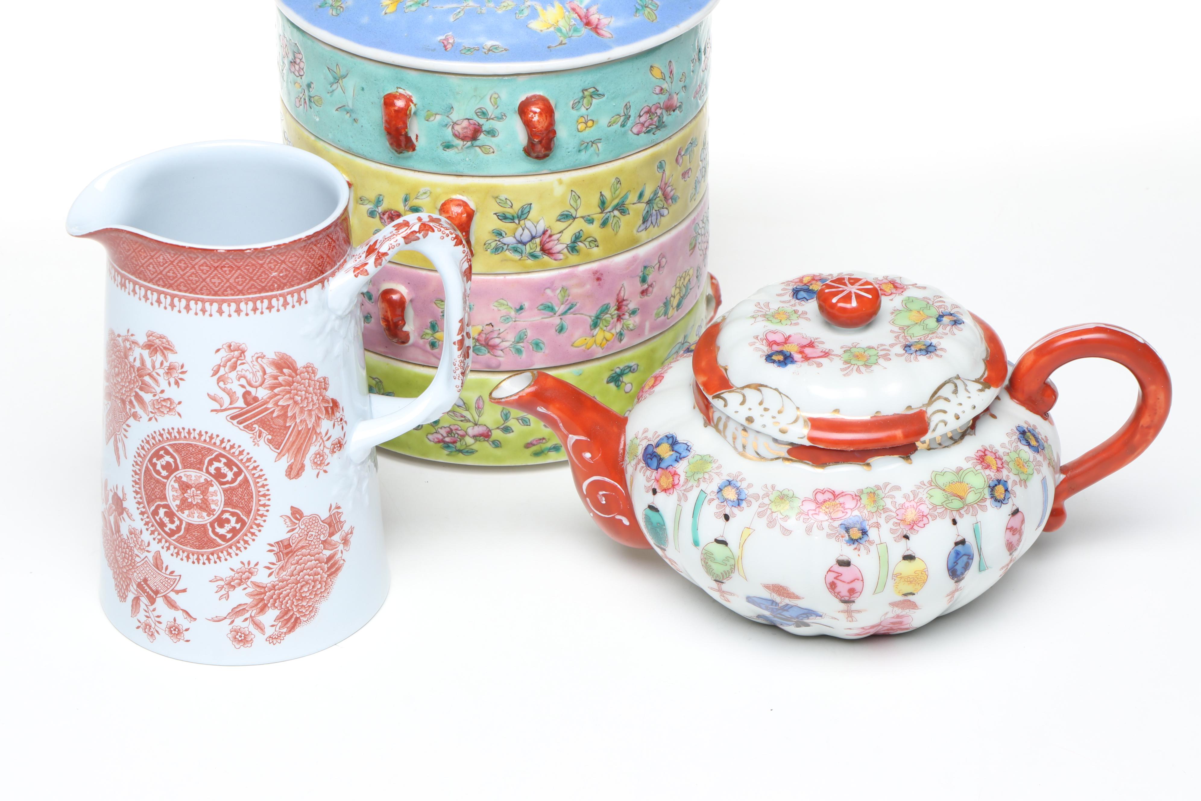 Chinese Porcelain Stacking Server with More Porcelain Tableware