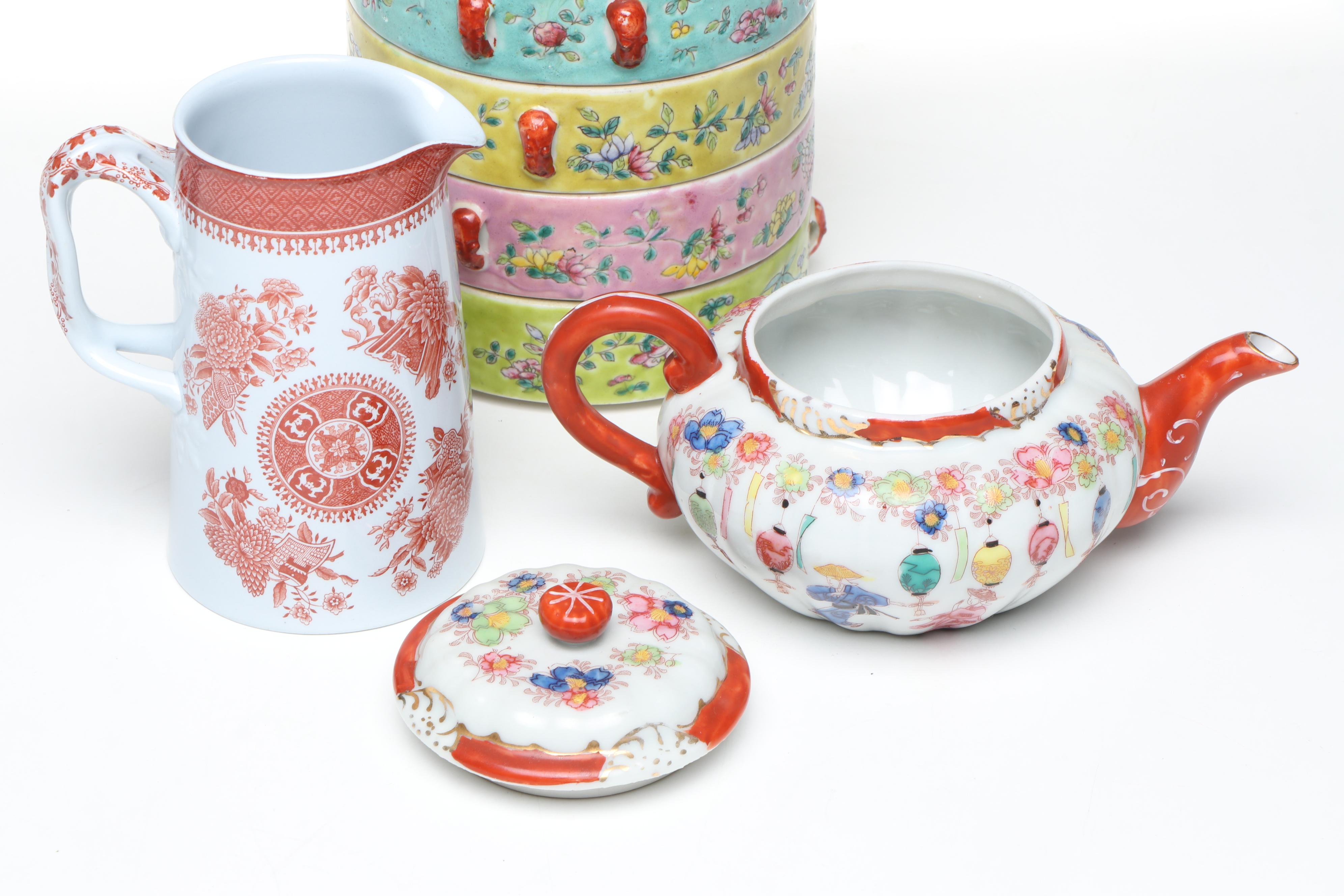 Chinese Porcelain Stacking Server with More Porcelain Tableware