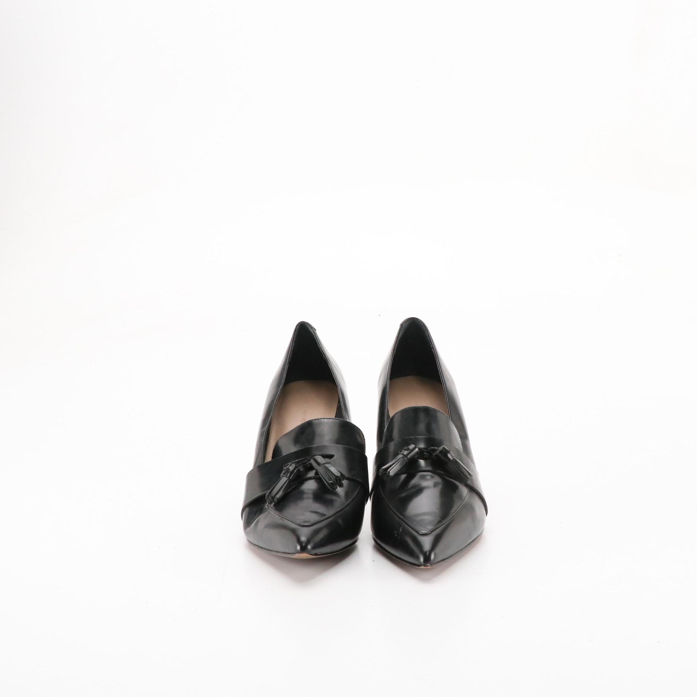Banana Republic Black Patent Leather Pointy Toe Tassel Pumps
