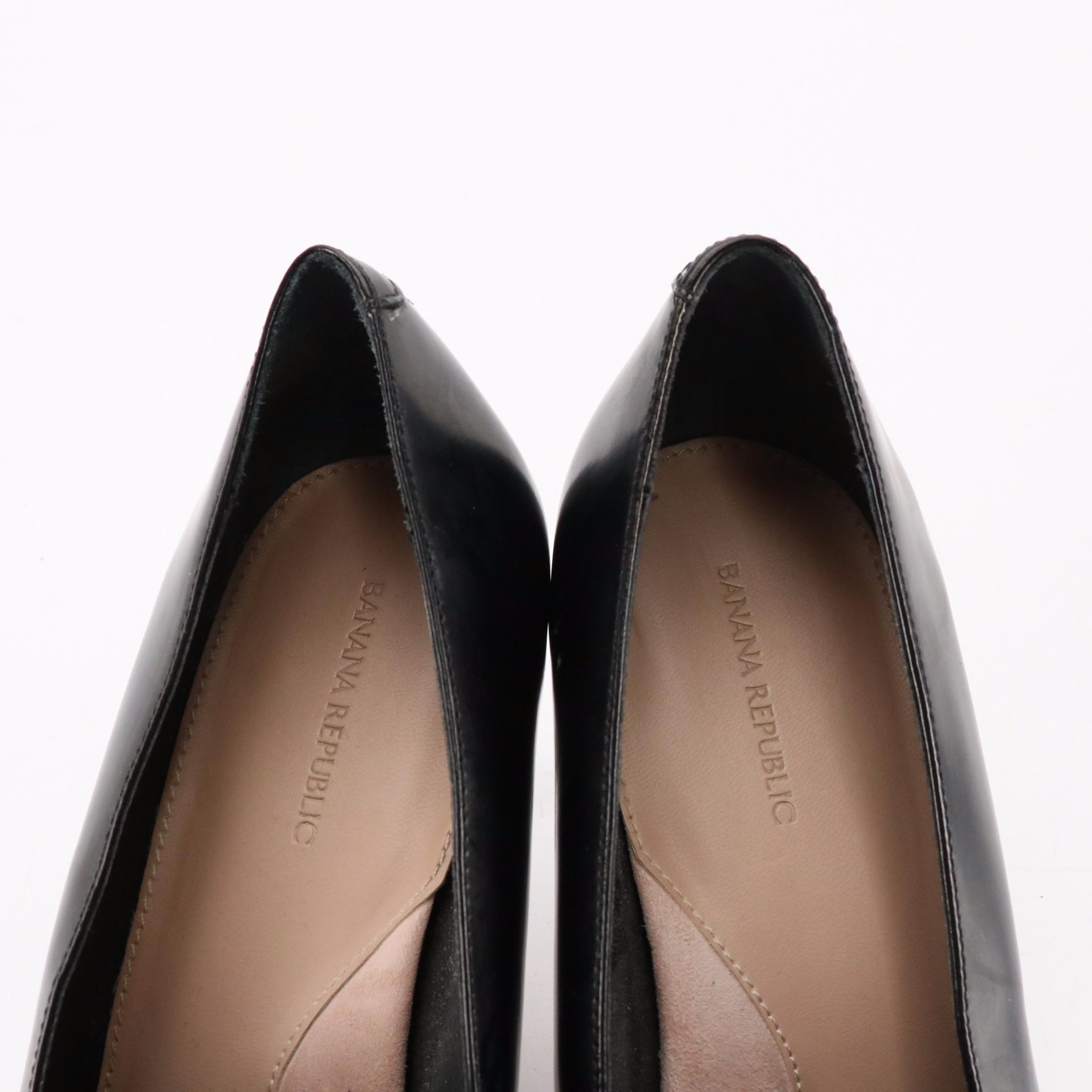 Banana Republic Black Patent Leather Pointy Toe Tassel Pumps