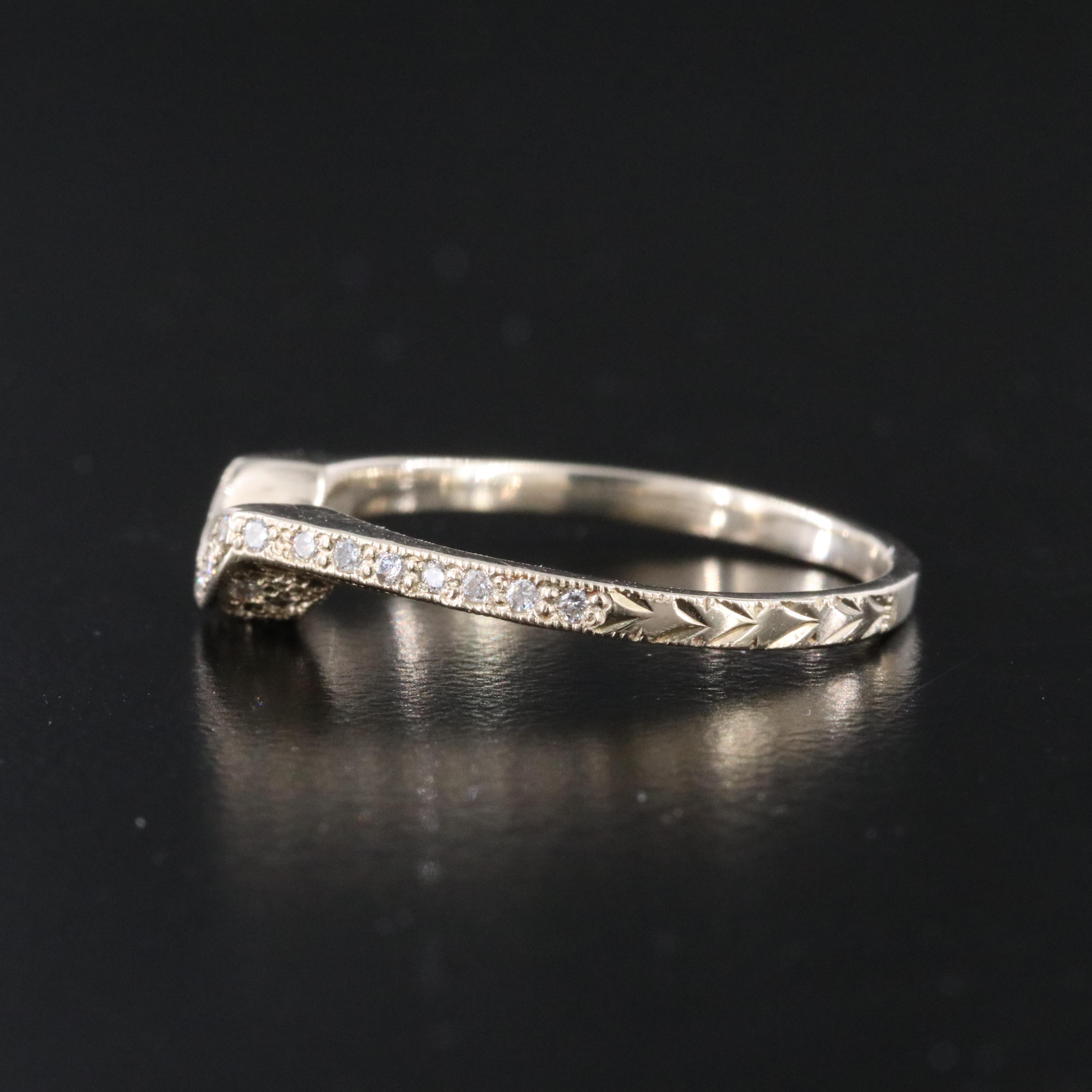18K 0.11 CTW Diamond Ring Enhancer