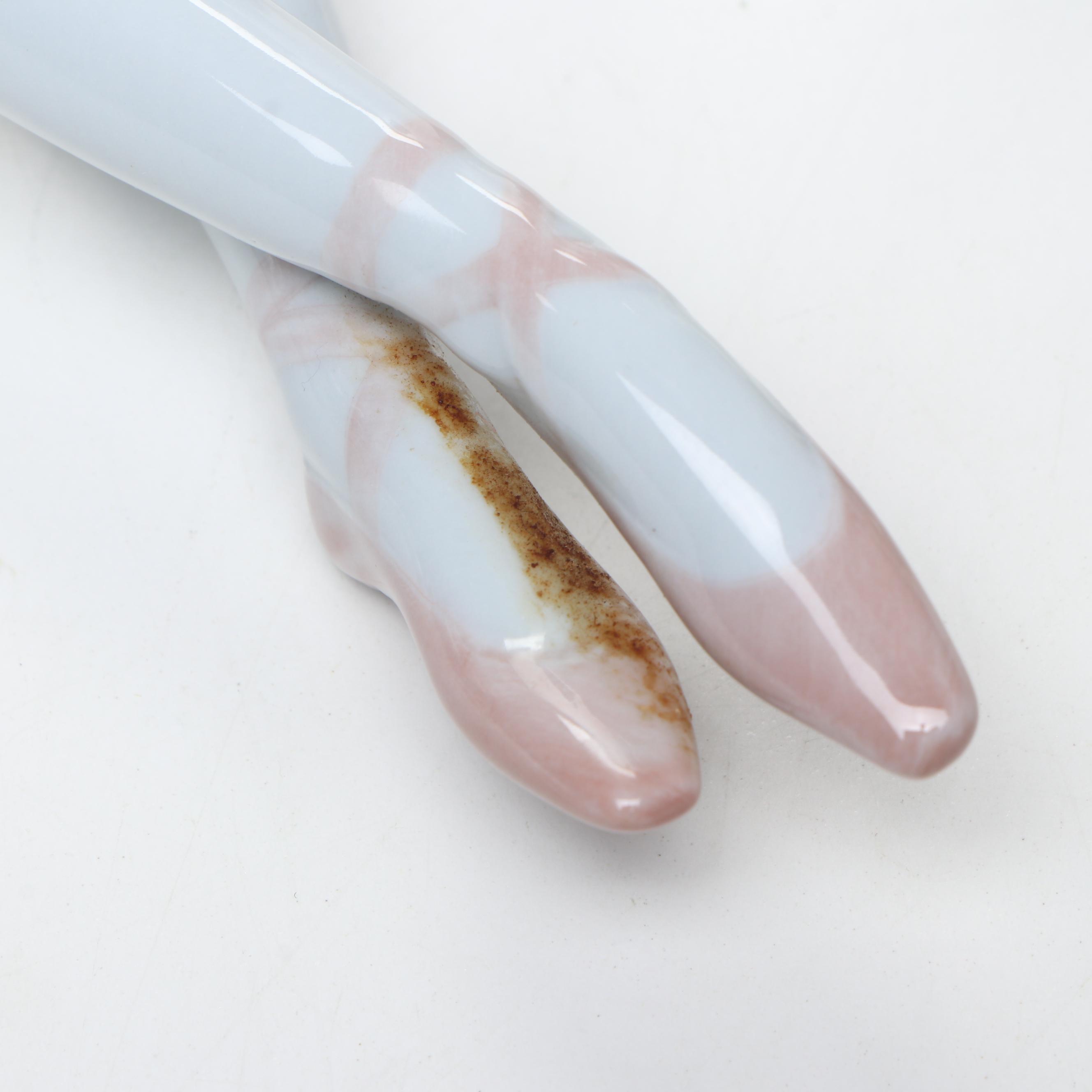 Lladró "Ballerina Sitting" Porcelain Figurine with Lladró Porcelain Ornmanets