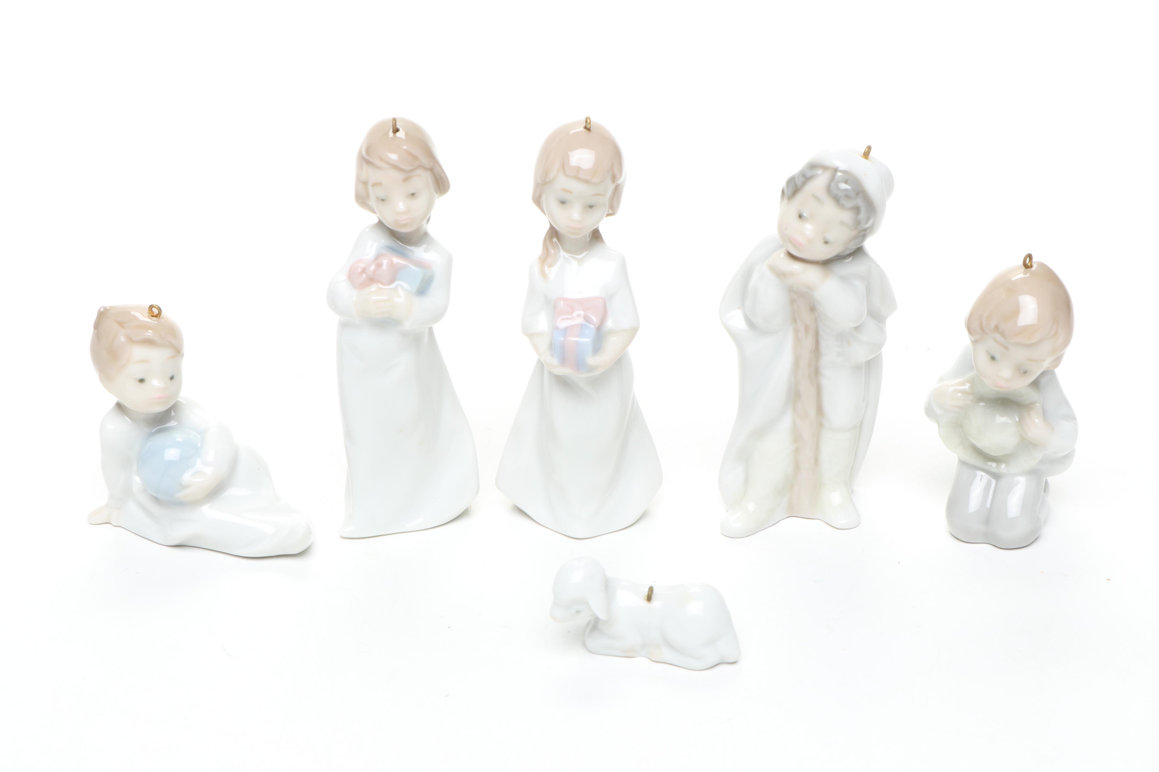 Lladró "Ballerina Sitting" Porcelain Figurine with Lladró Porcelain Ornmanets