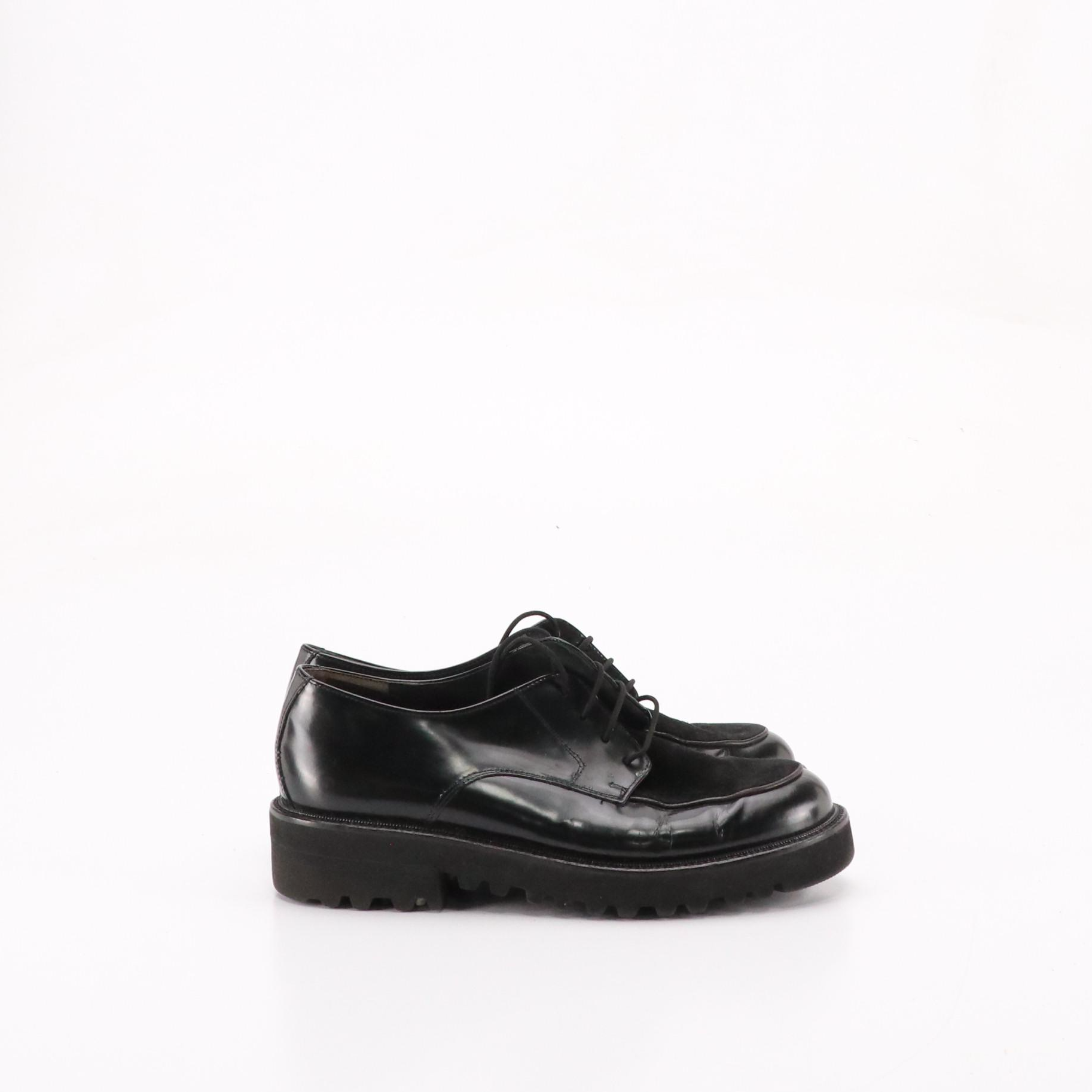 Paul Green Platform Lace-Up Loafers in Shiny Black Leather and Suede