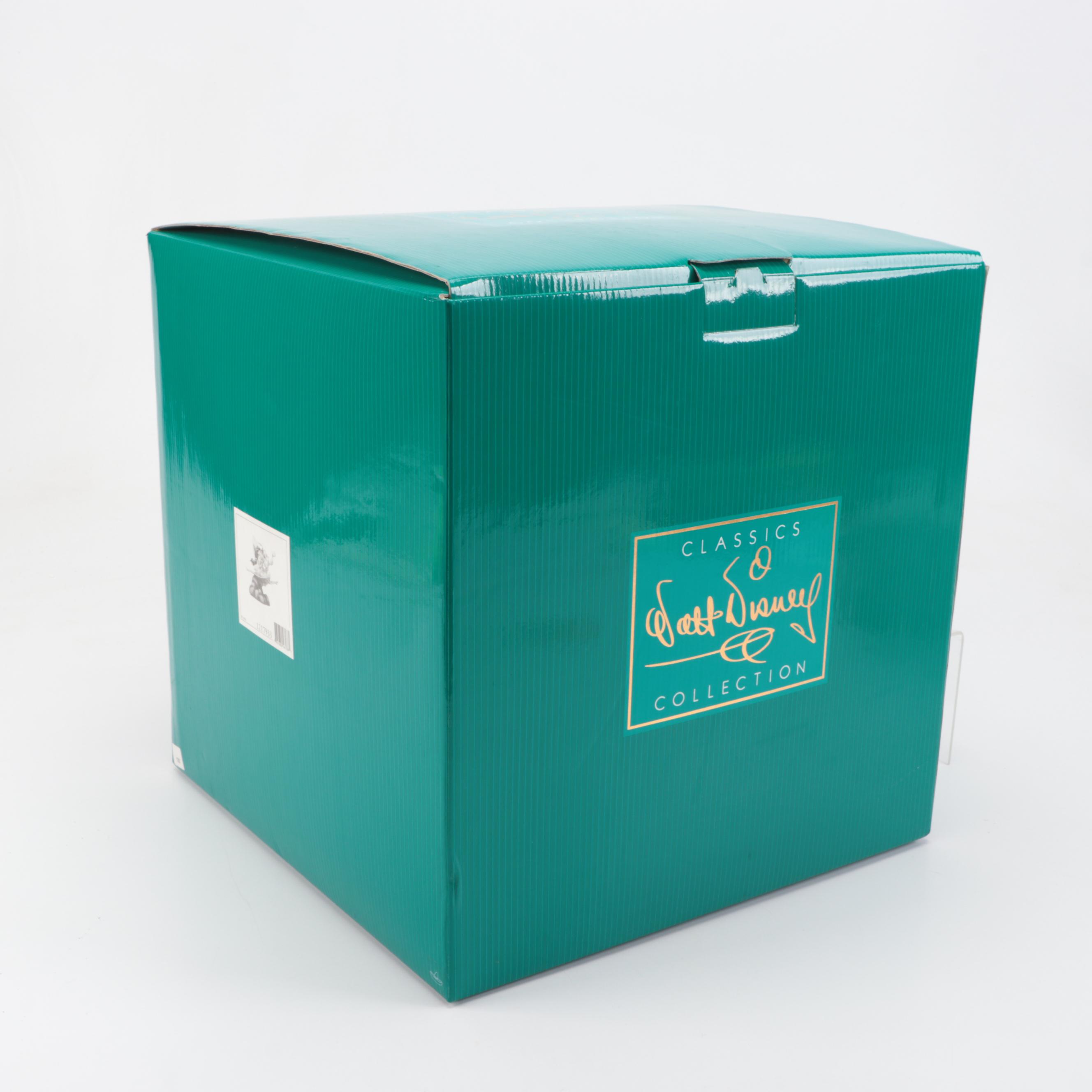 Walt Disney Aladdin Limited Edition "A Whole New World" Porcelain Figure