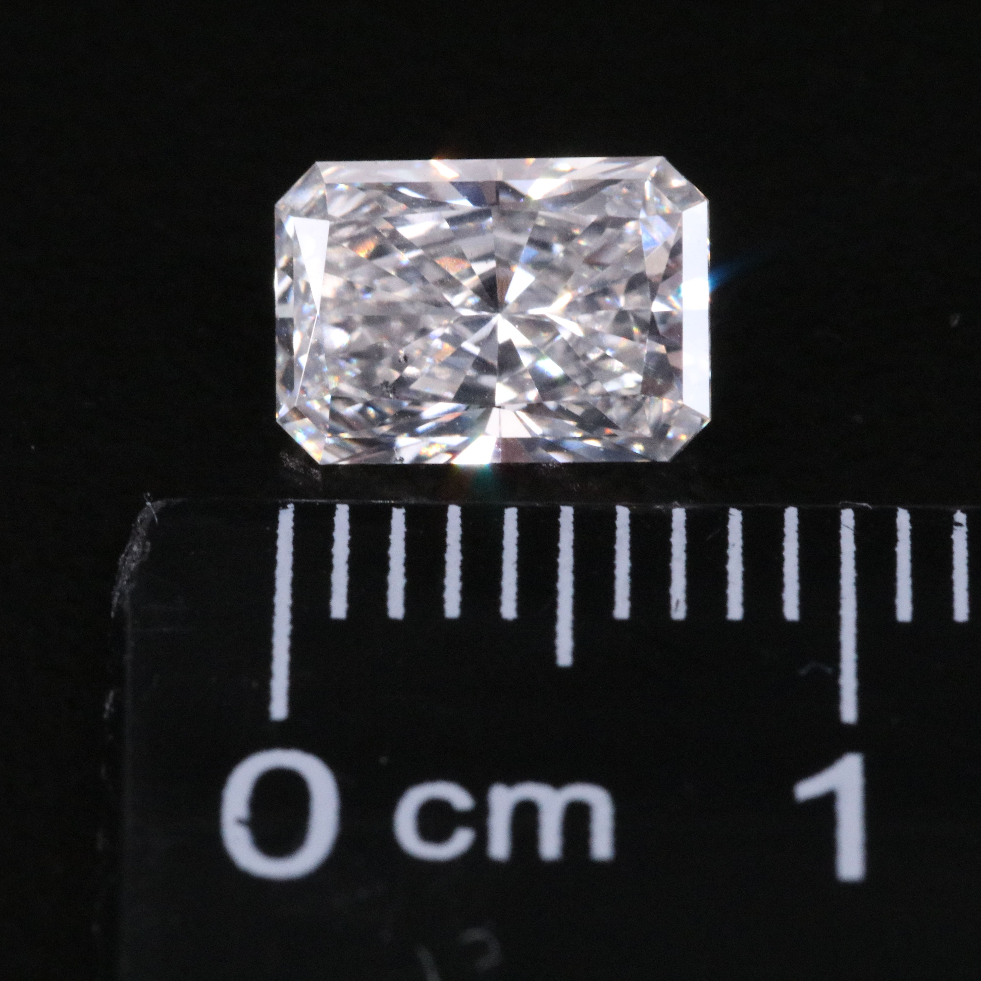 Loose 1.34 CT Lab Grown Diamond with IGI Report