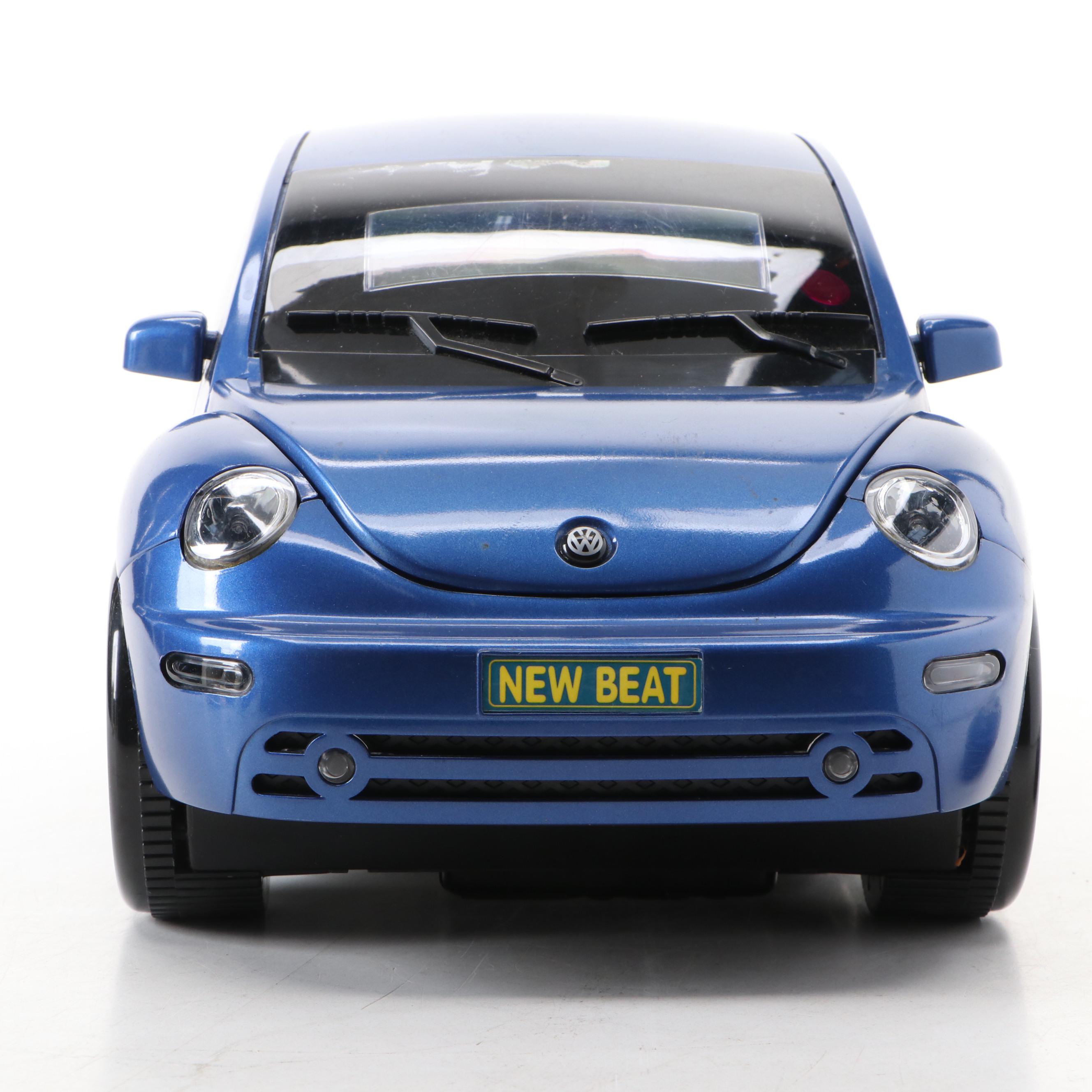 Sharper Image Model GT113 VW Beetle CD and Radio System with Alarm Clock