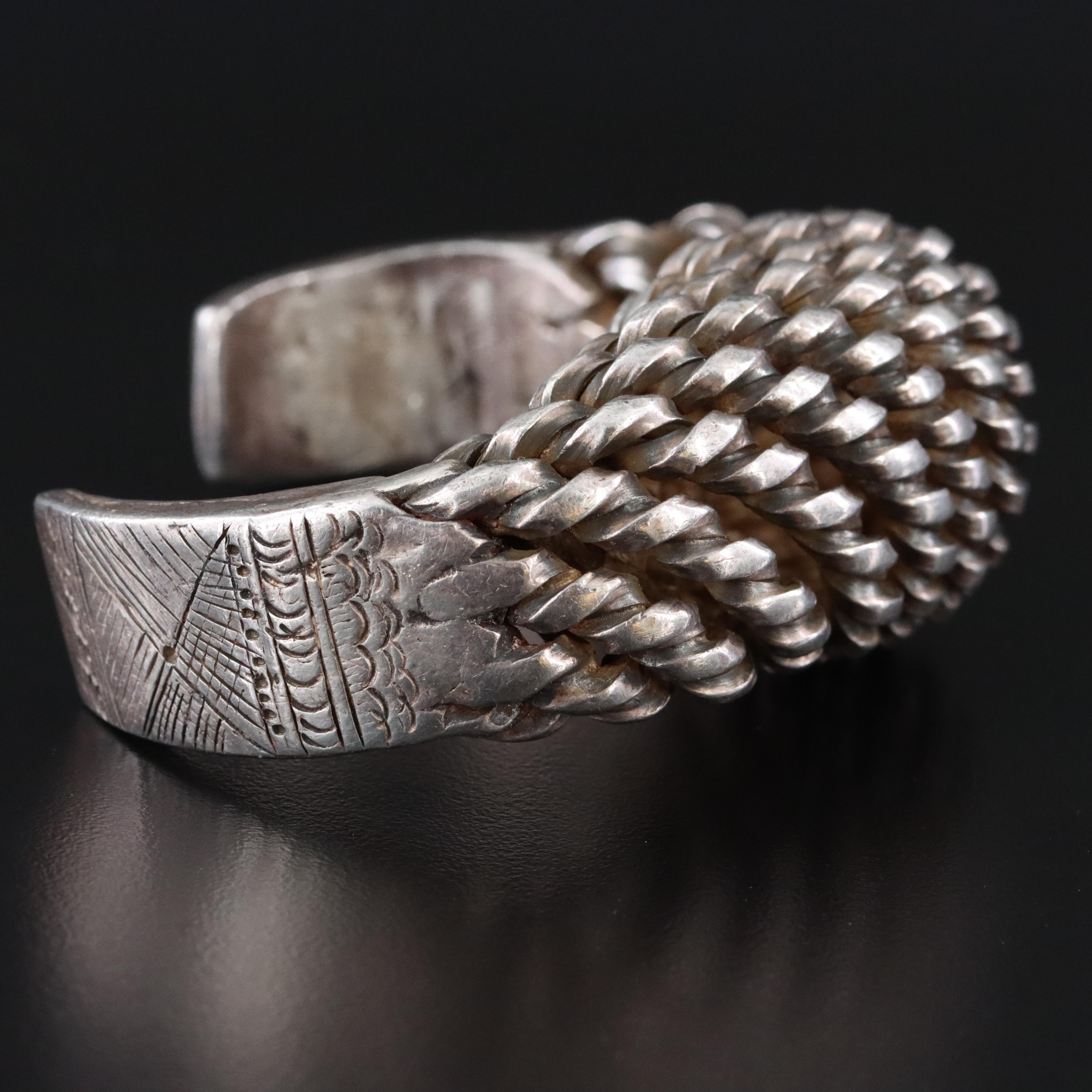 Thai, Akha Hill Tribe Sterling Cuff