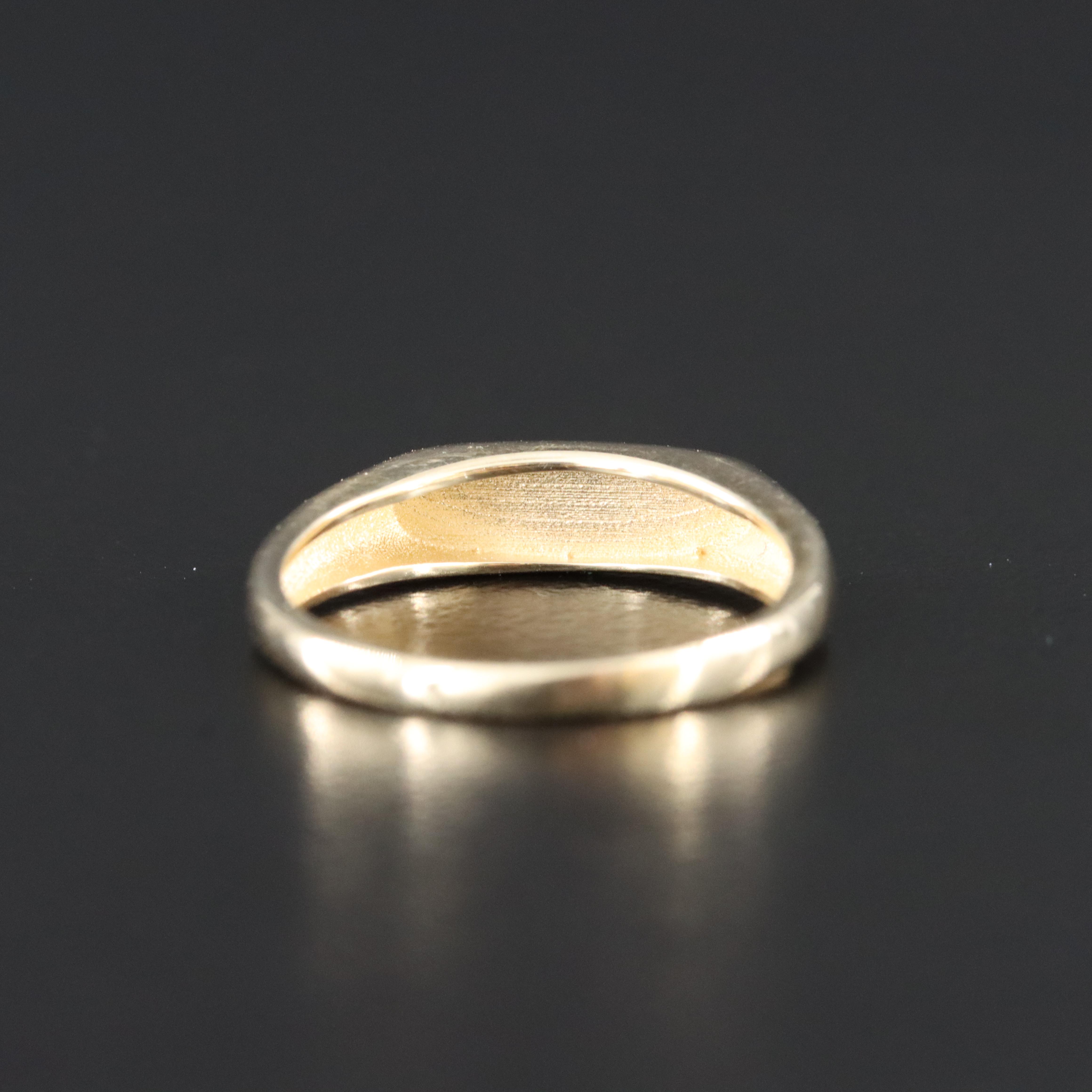 10K Signet Ring