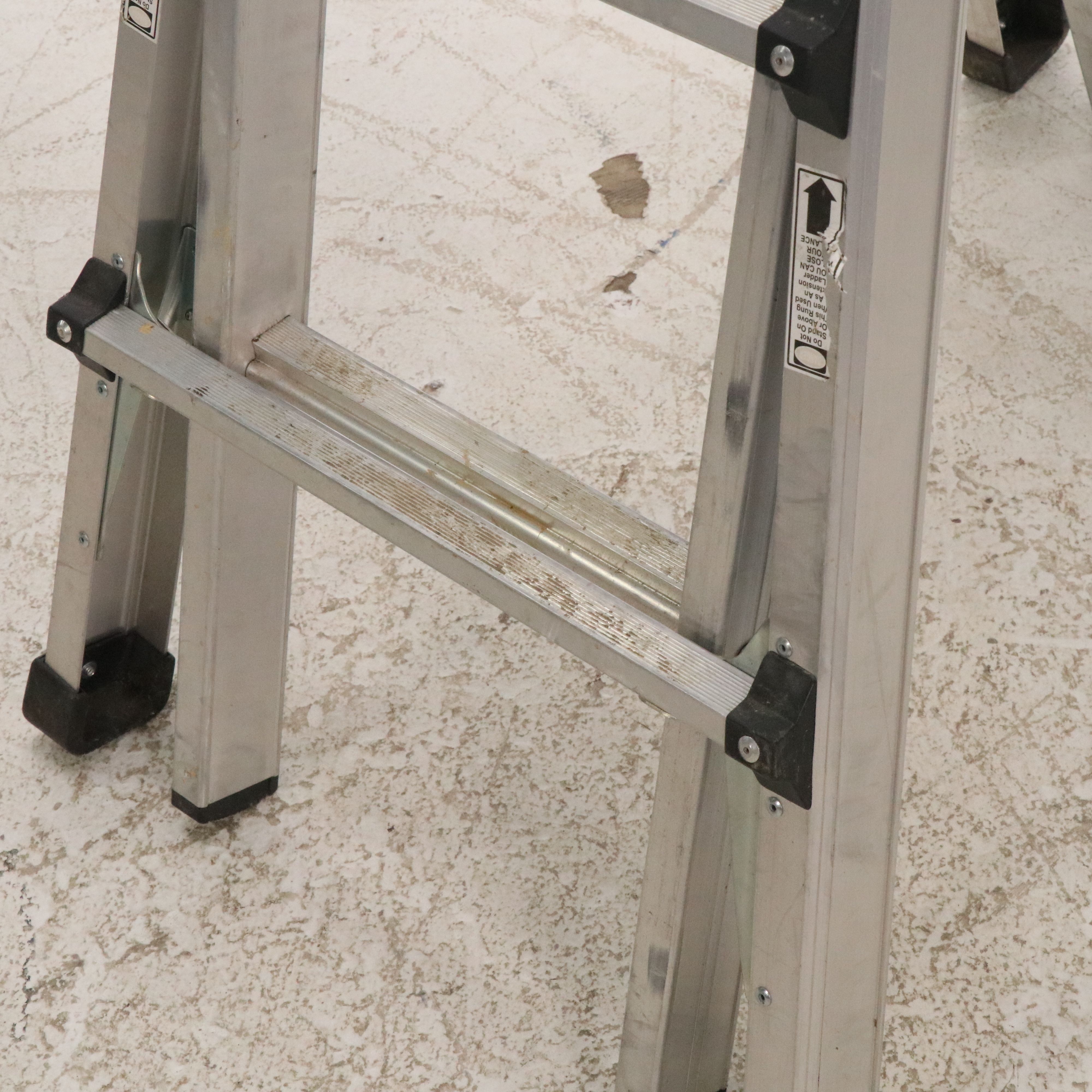 Harbor Freight Franklin 17' Multi-Task Aluminum Ladder