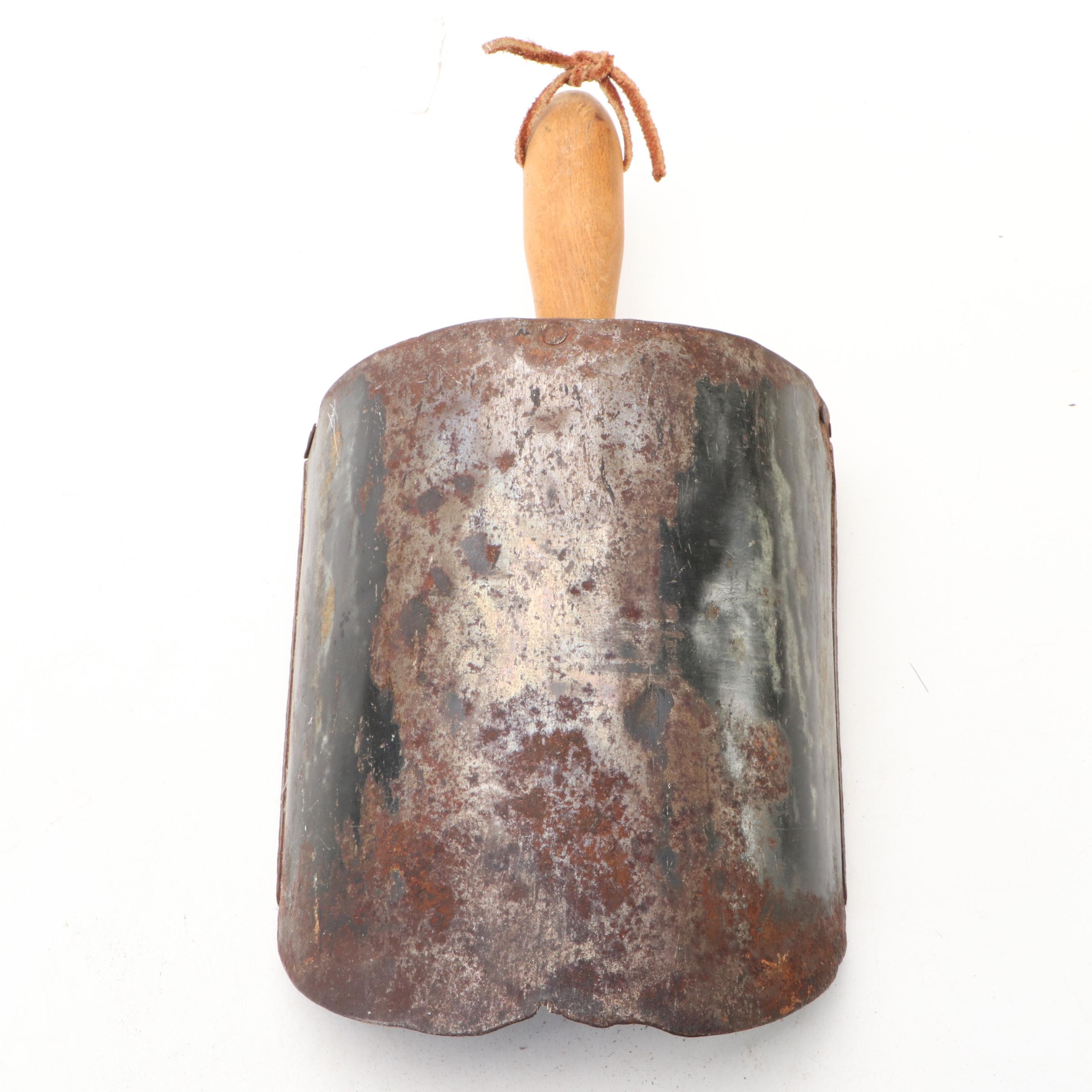 Wagner Cast Iron Cornbread Baking Pan with Drawknife, Scoop and More