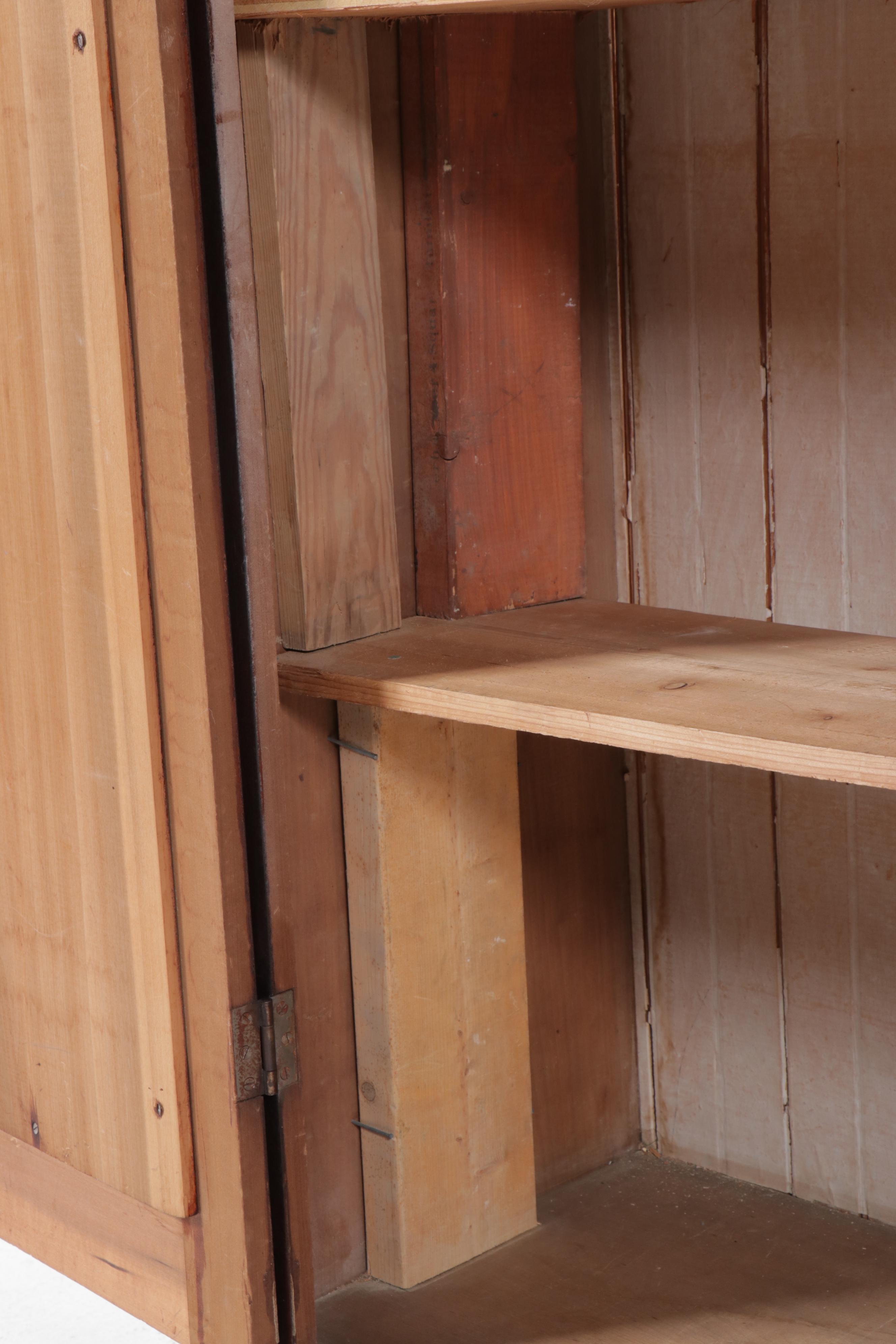 Traditional Style Mahogany Wardrobe
