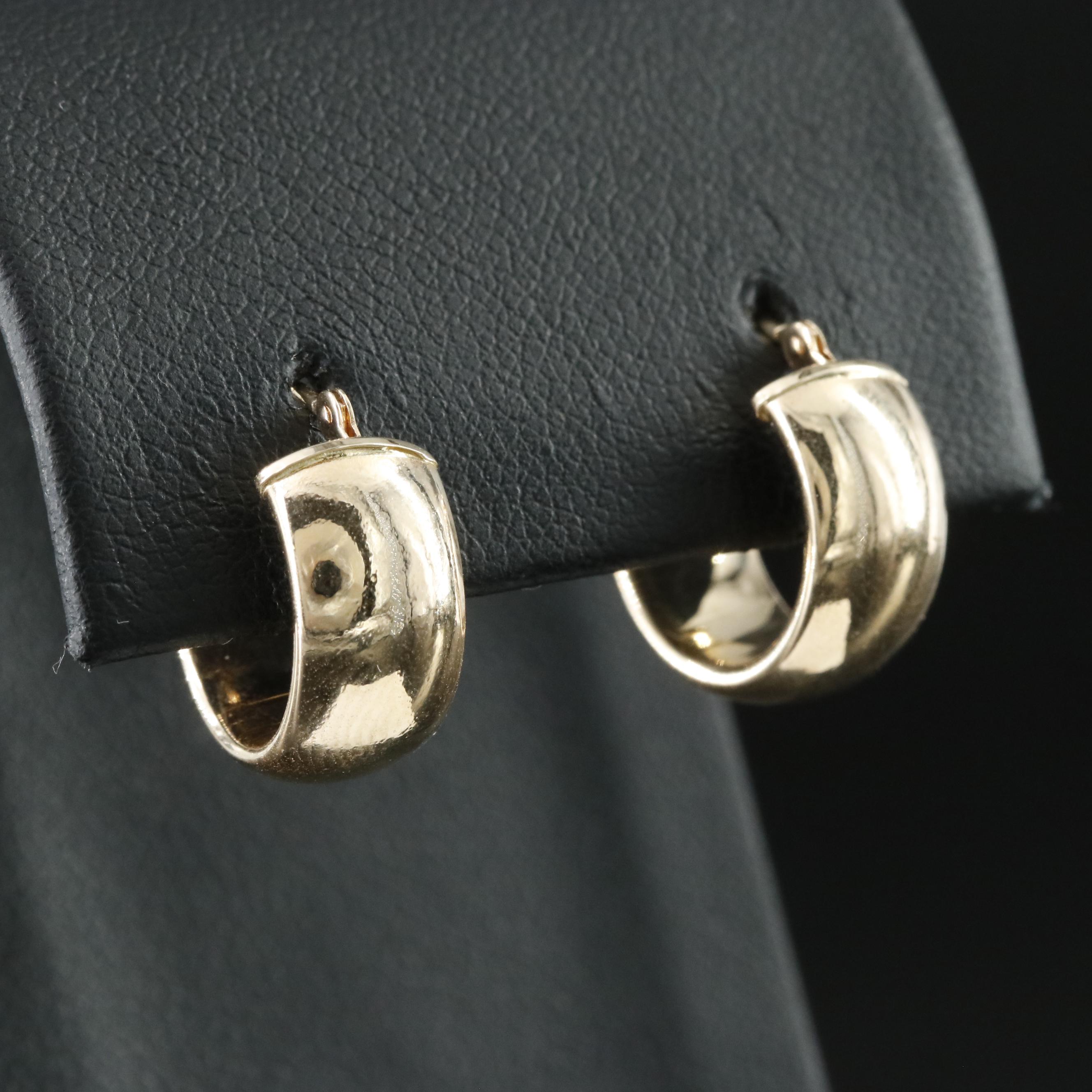 14K Huggie Hoop Earrings