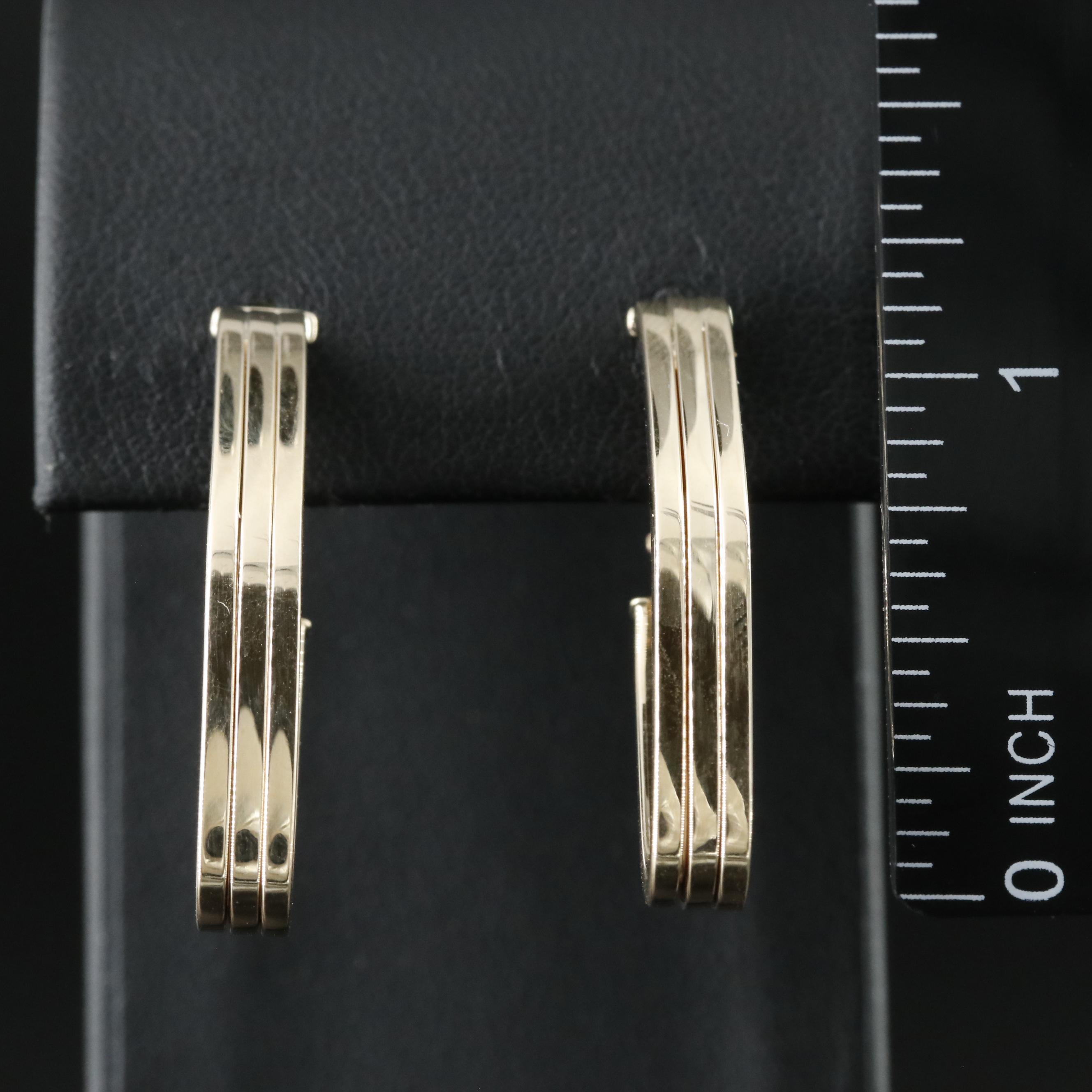 14K Fluted Elongated Hoop Earrings