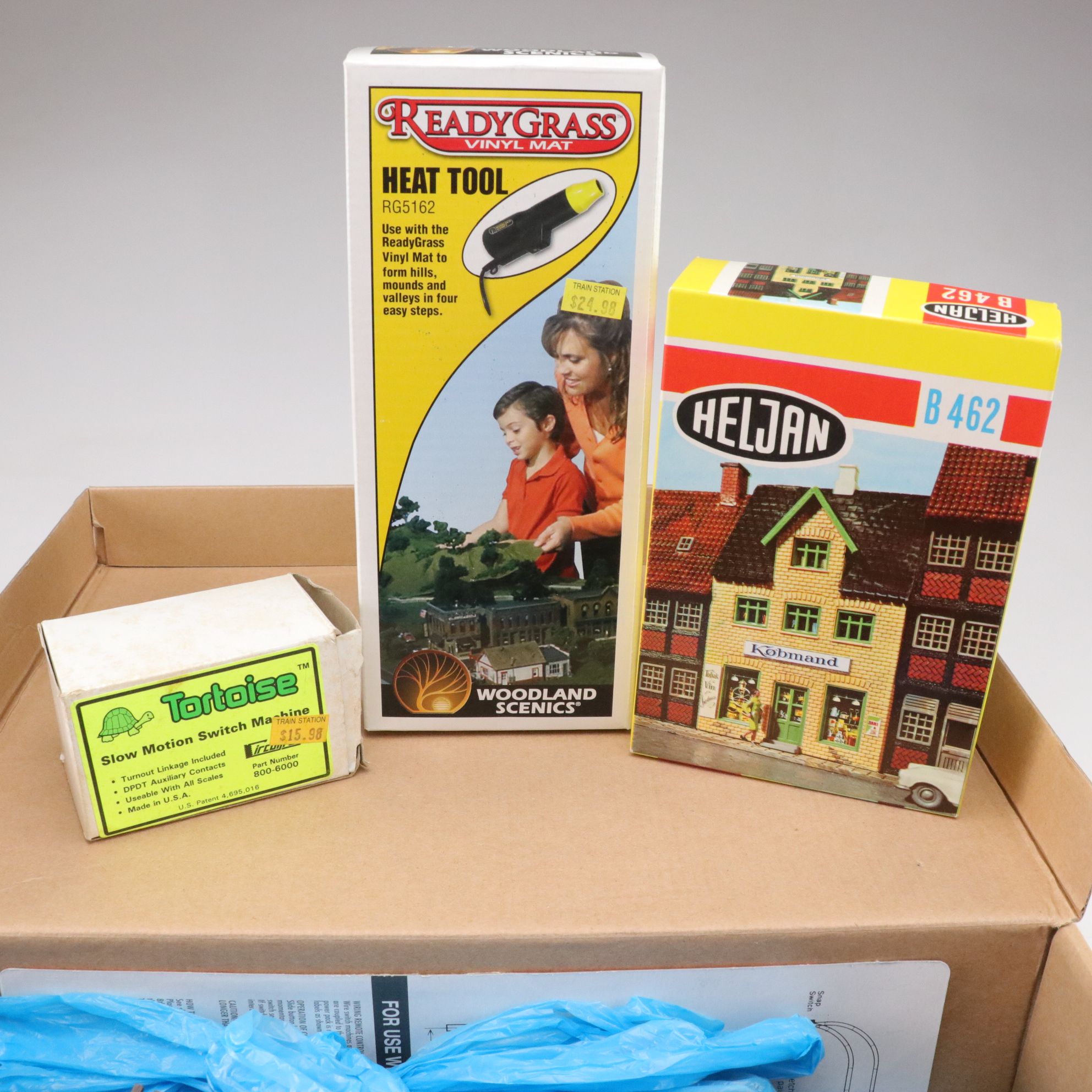 Miniature Train Kits Including HO Scale Railroad Scenery, Diecast Models & More