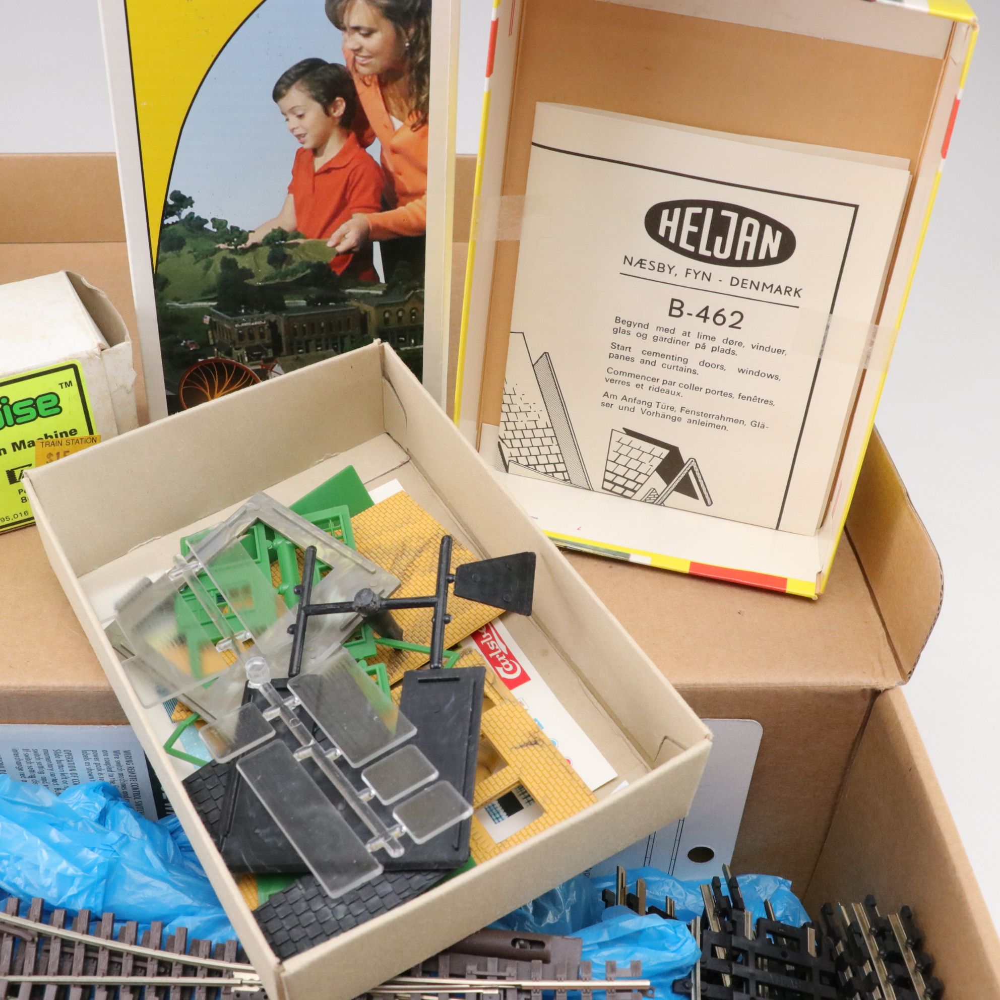 Miniature Train Kits Including HO Scale Railroad Scenery, Diecast Models & More