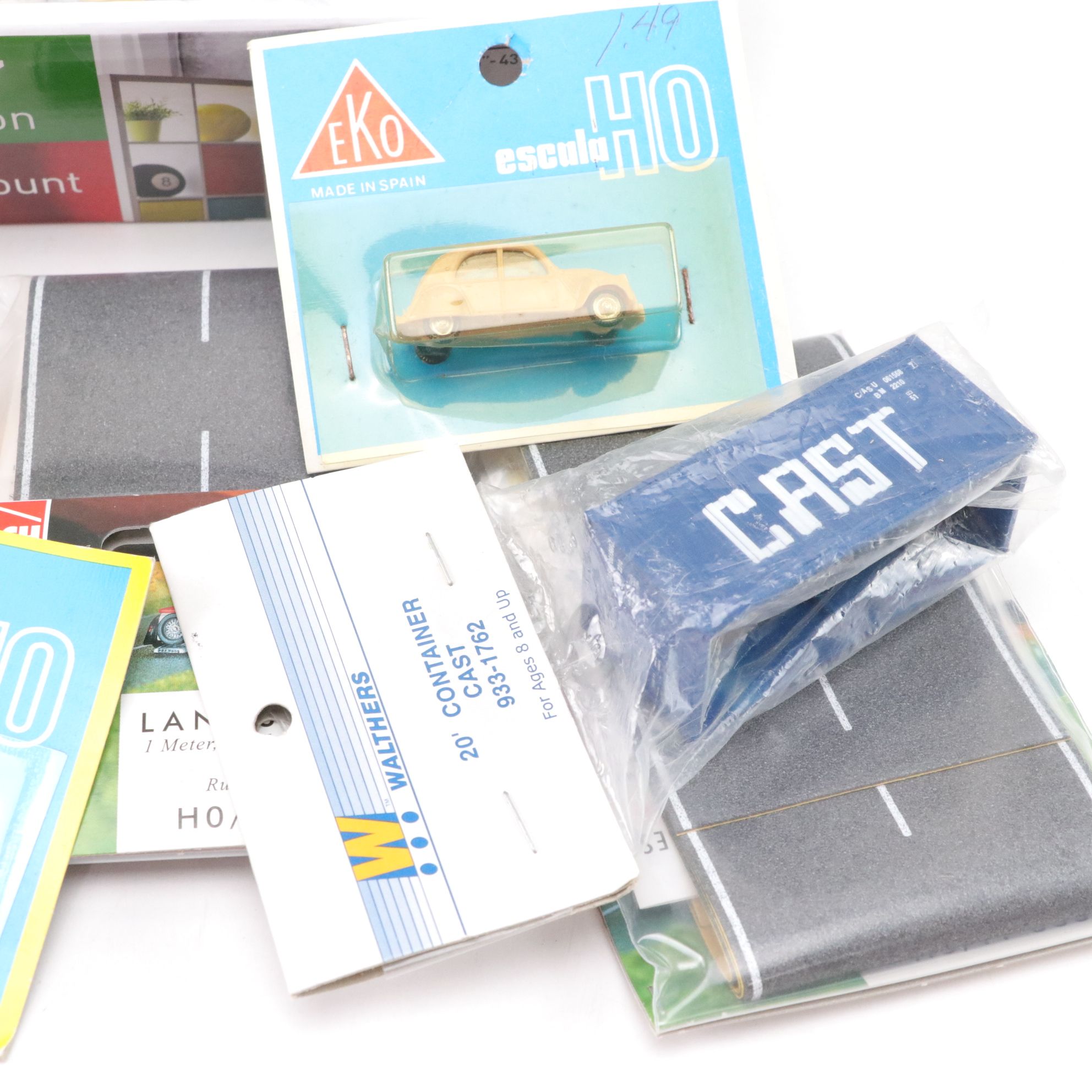 Miniature Train Kits Including HO Scale Railroad Scenery, Diecast Models & More