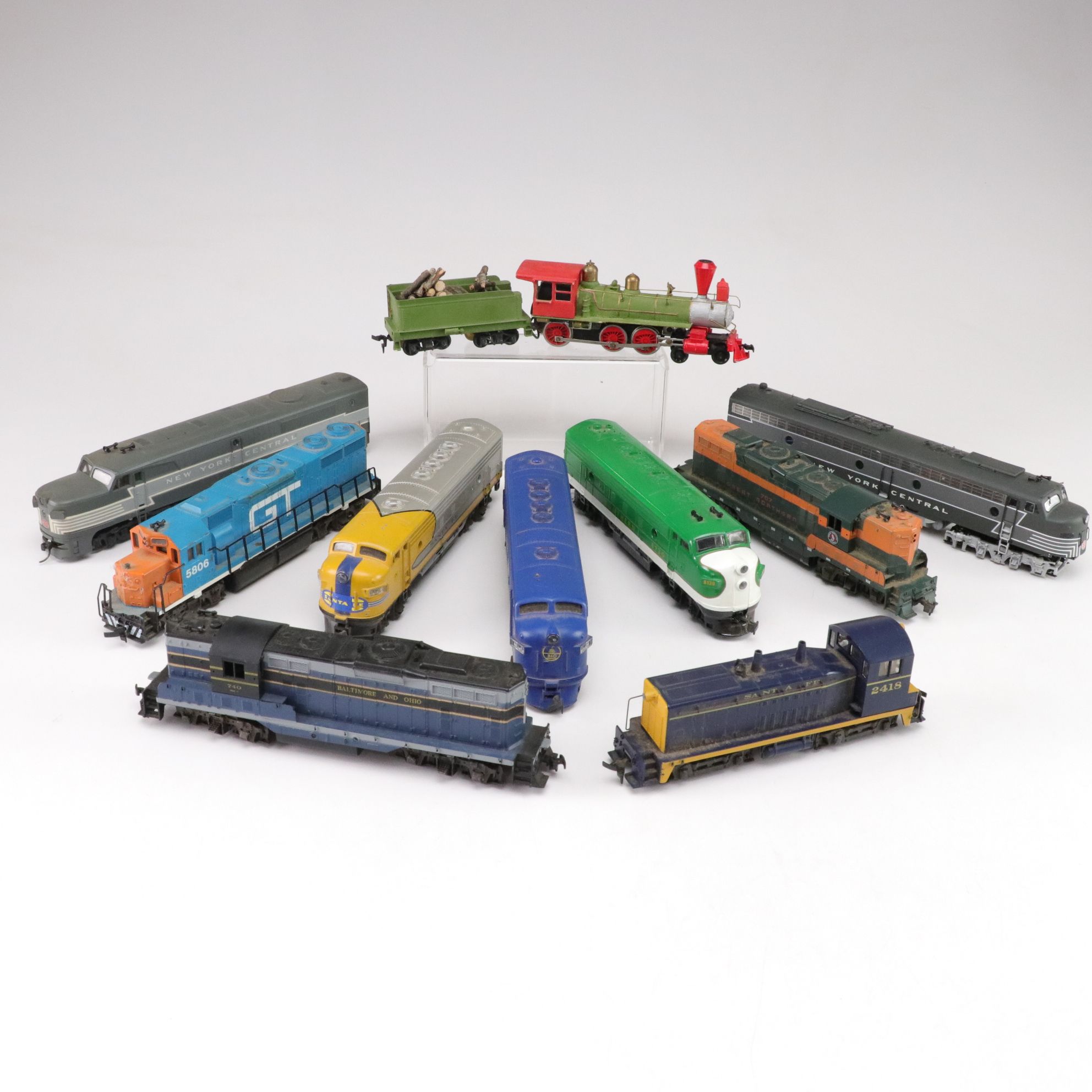 HO Gauge Electric Locomotives, Boxcars & More