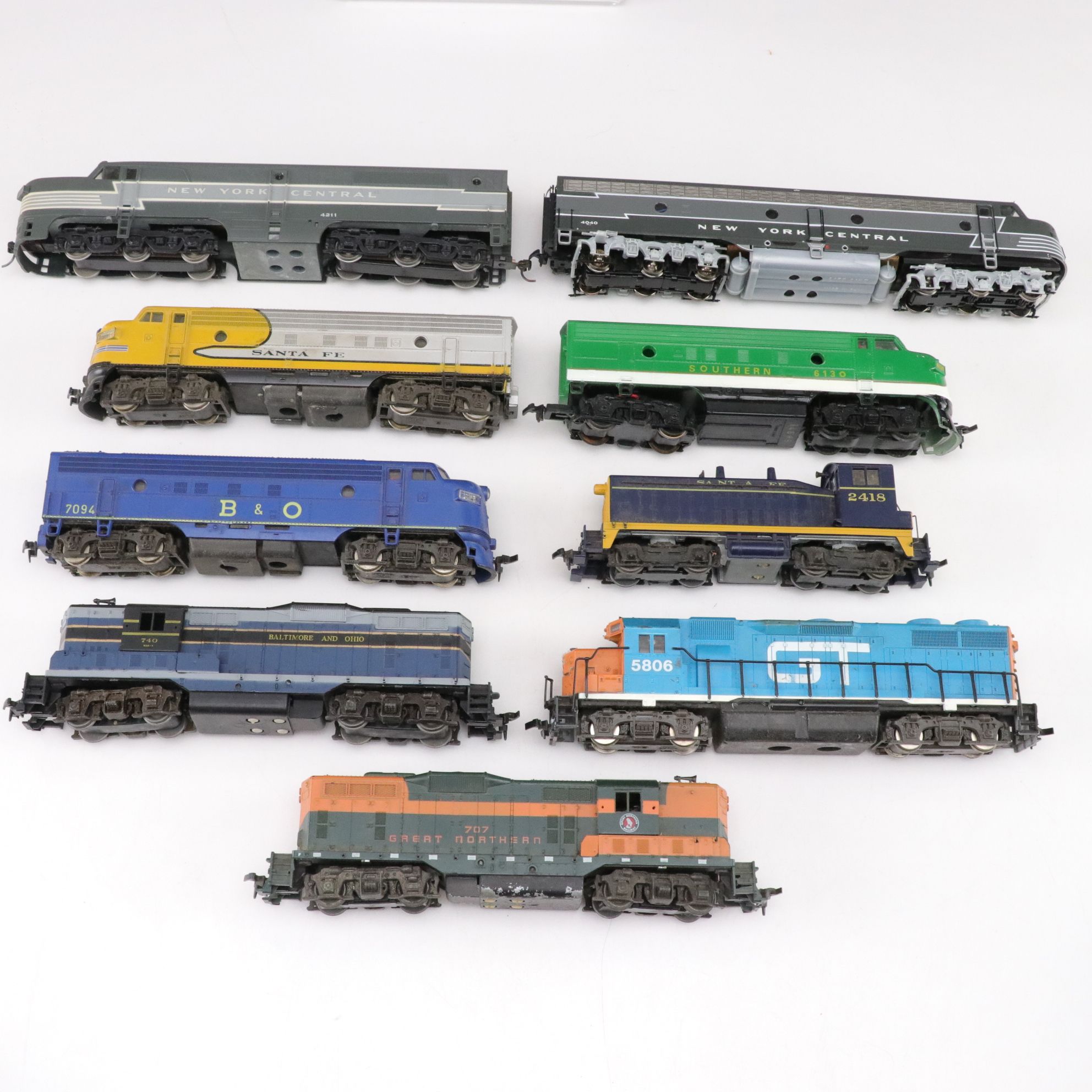 HO Gauge Electric Locomotives, Boxcars & More