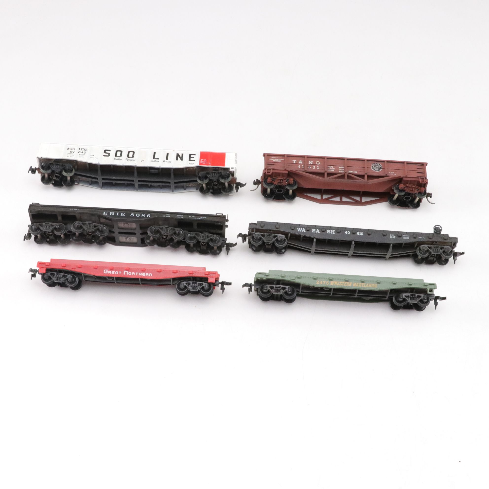 HO Gauge Electric Locomotives, Boxcars & More