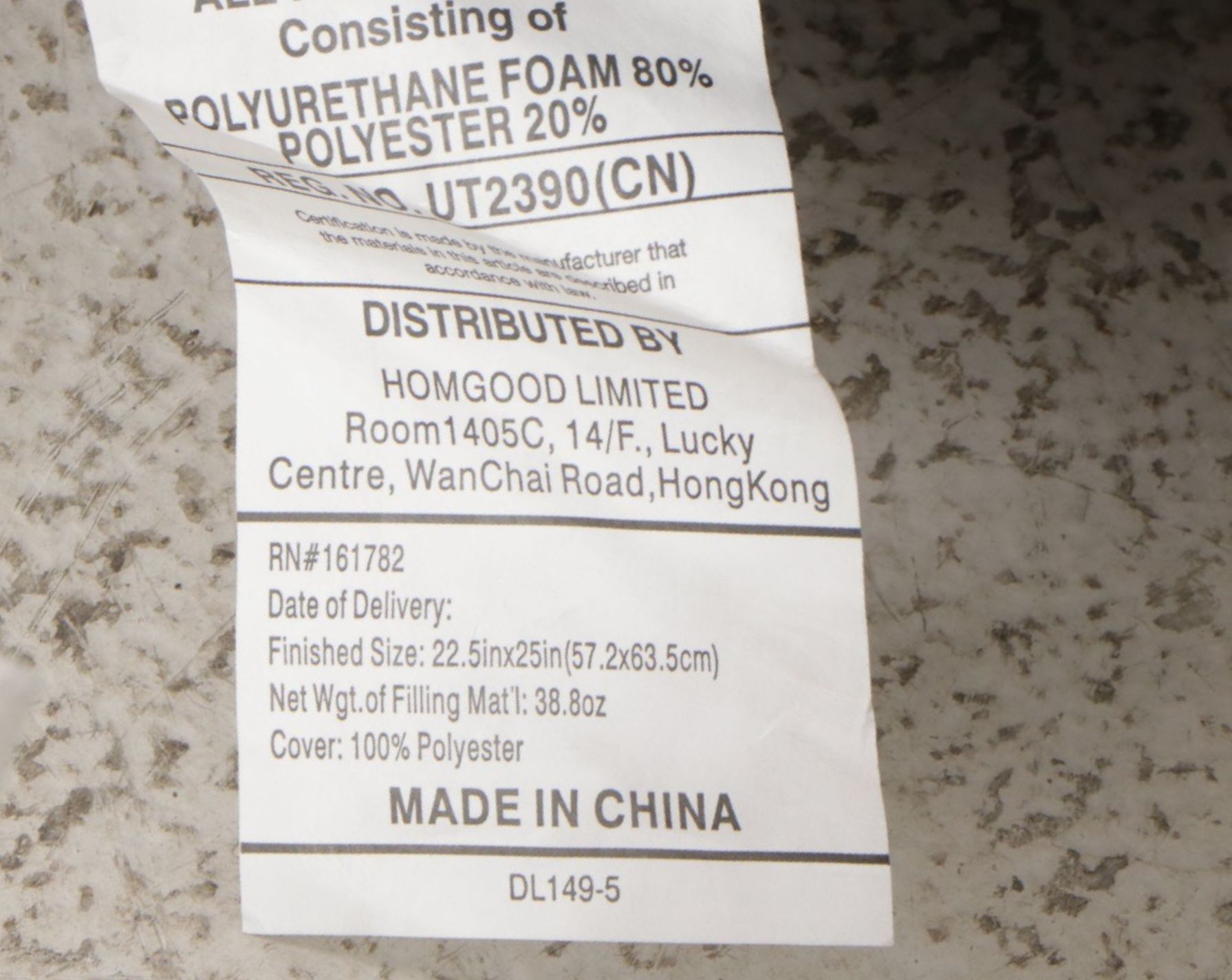 Favoyard Beige Outdoor Seat Cushions with Black Cushion and Throw Pillow