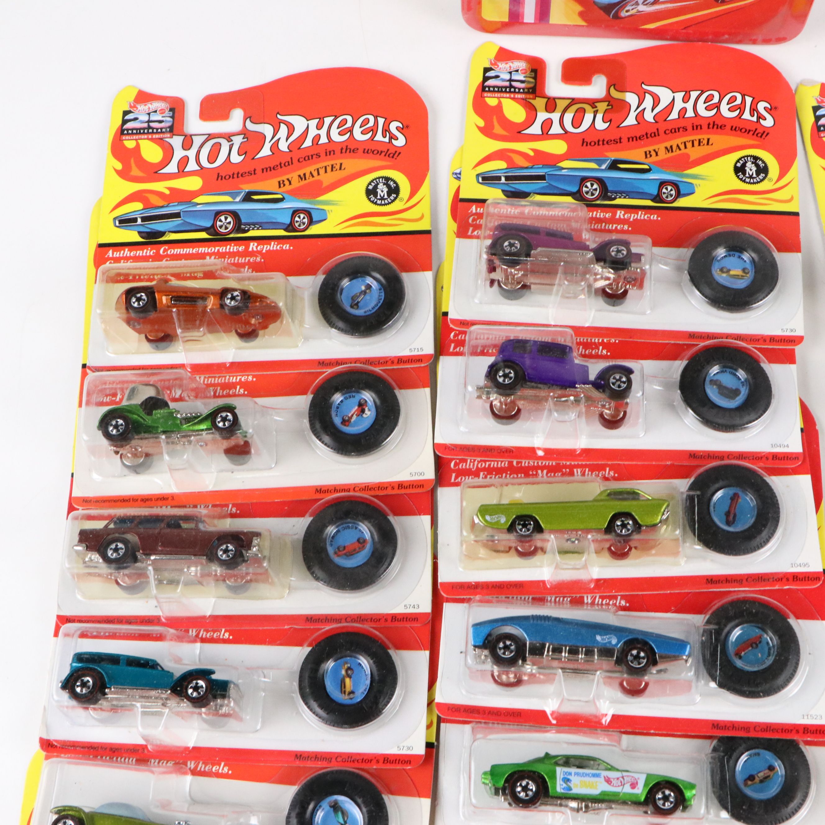 Hot Wheels "Beatnik Bandit," "Twin Mill" and More Toy Cars with Lunchbox