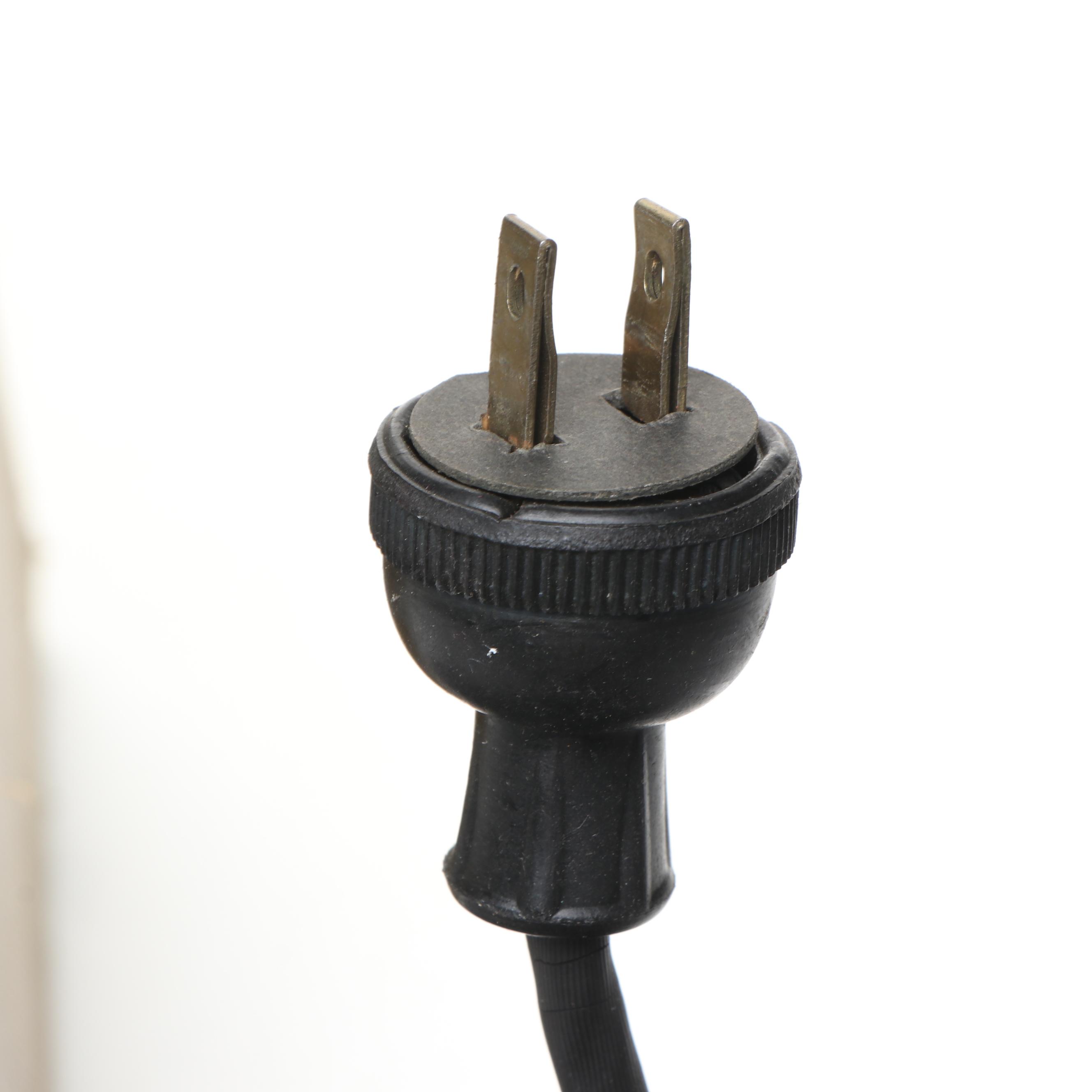 Eastman Kodak Co. Kodascope Eight 33 8mm Film Projector, Mid-20th Century