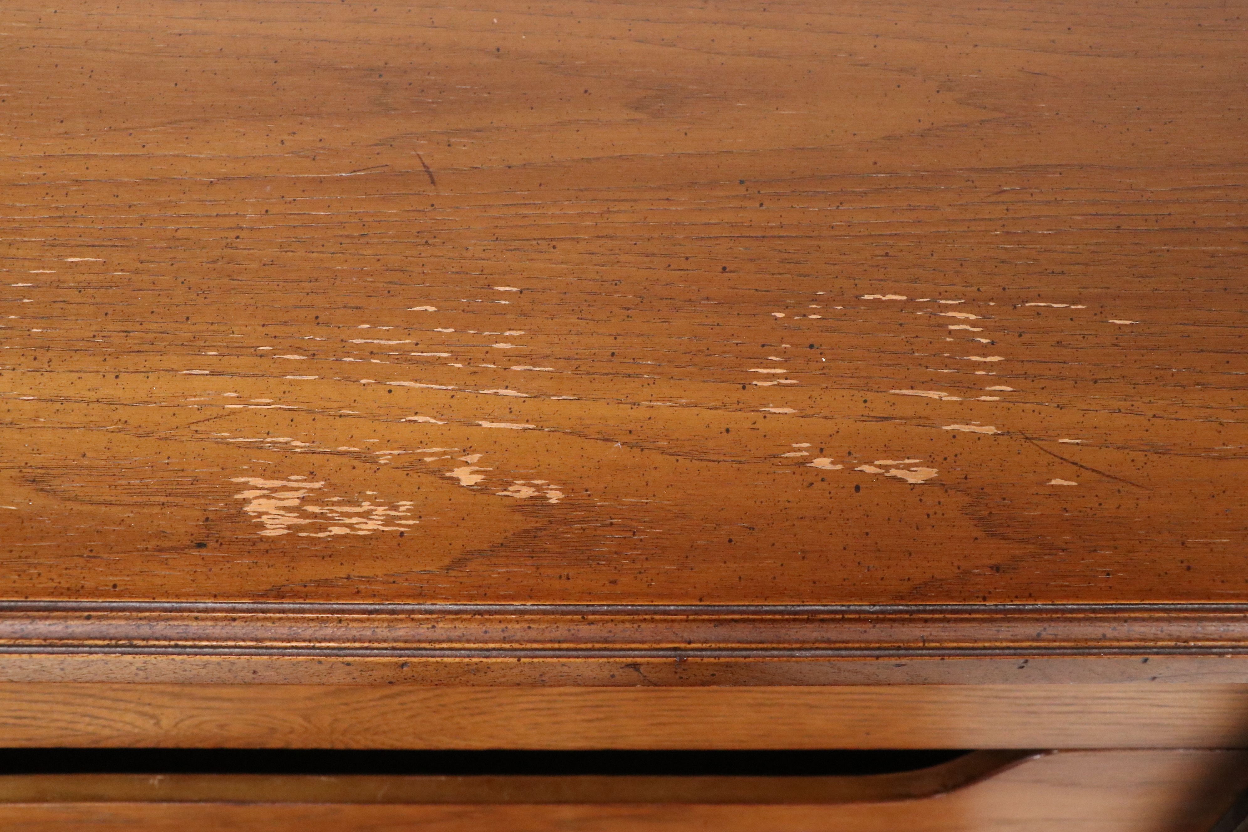 Henredon Walnut Chest of Drawers, Late 20th century