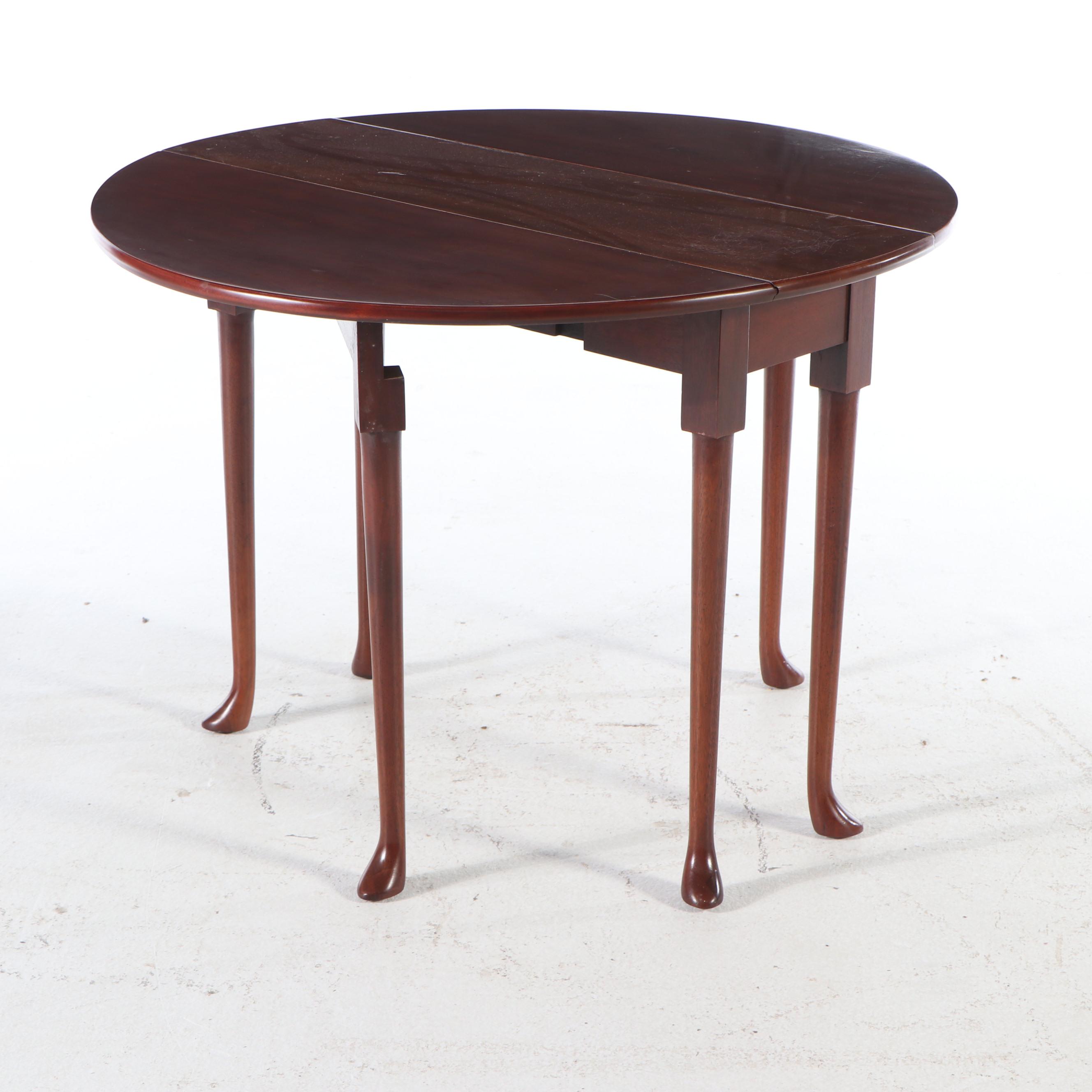 Queen Anne Style Cherry Gate-Leg Table, 20th Century