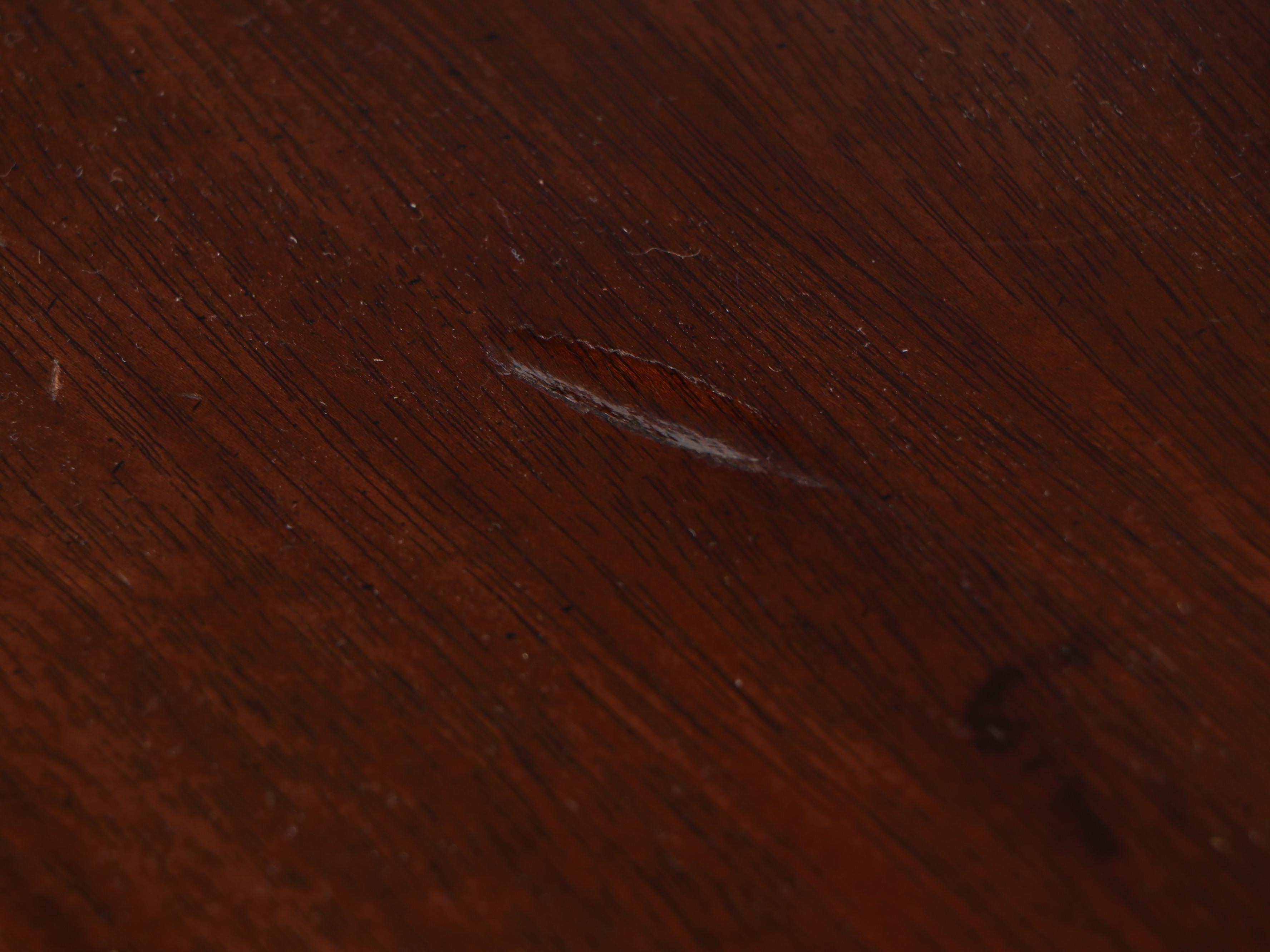 Queen Anne Style Cherry Gate-Leg Table, 20th Century