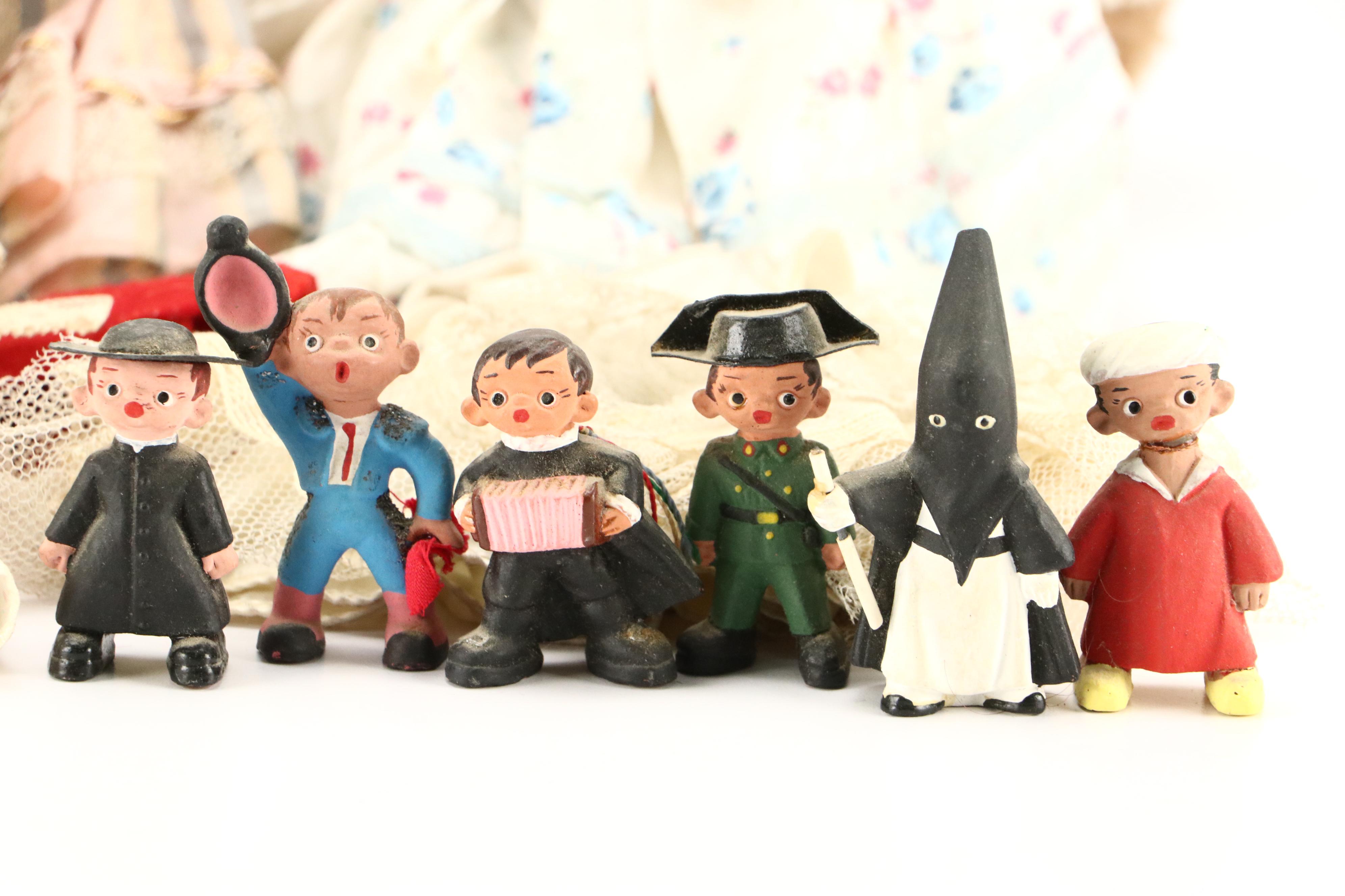 Madame Alexander "Huckleberry Finn" with Other Dolls, Doll Accessories, and Toys