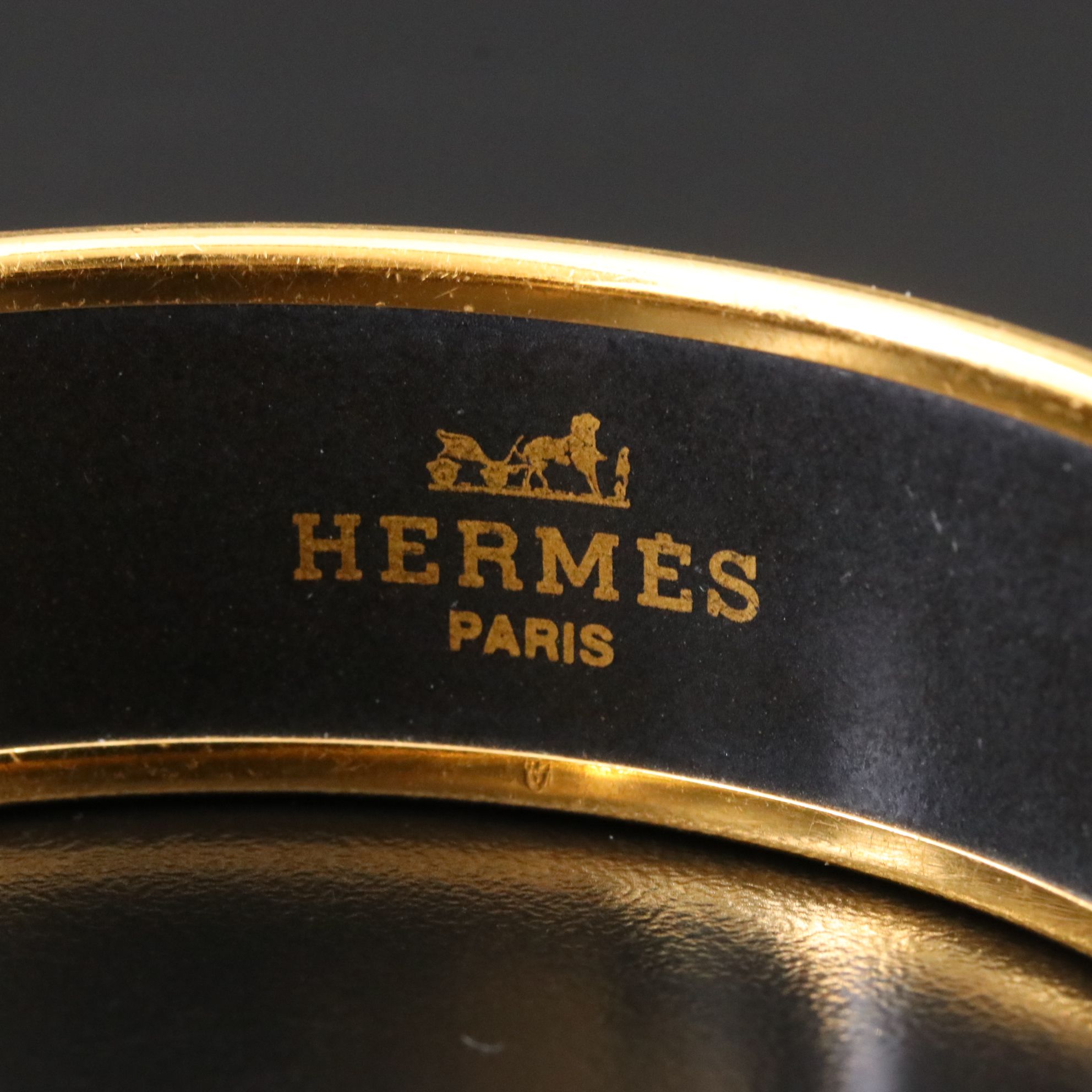 Hermès Wide Enamel Bird Bangle