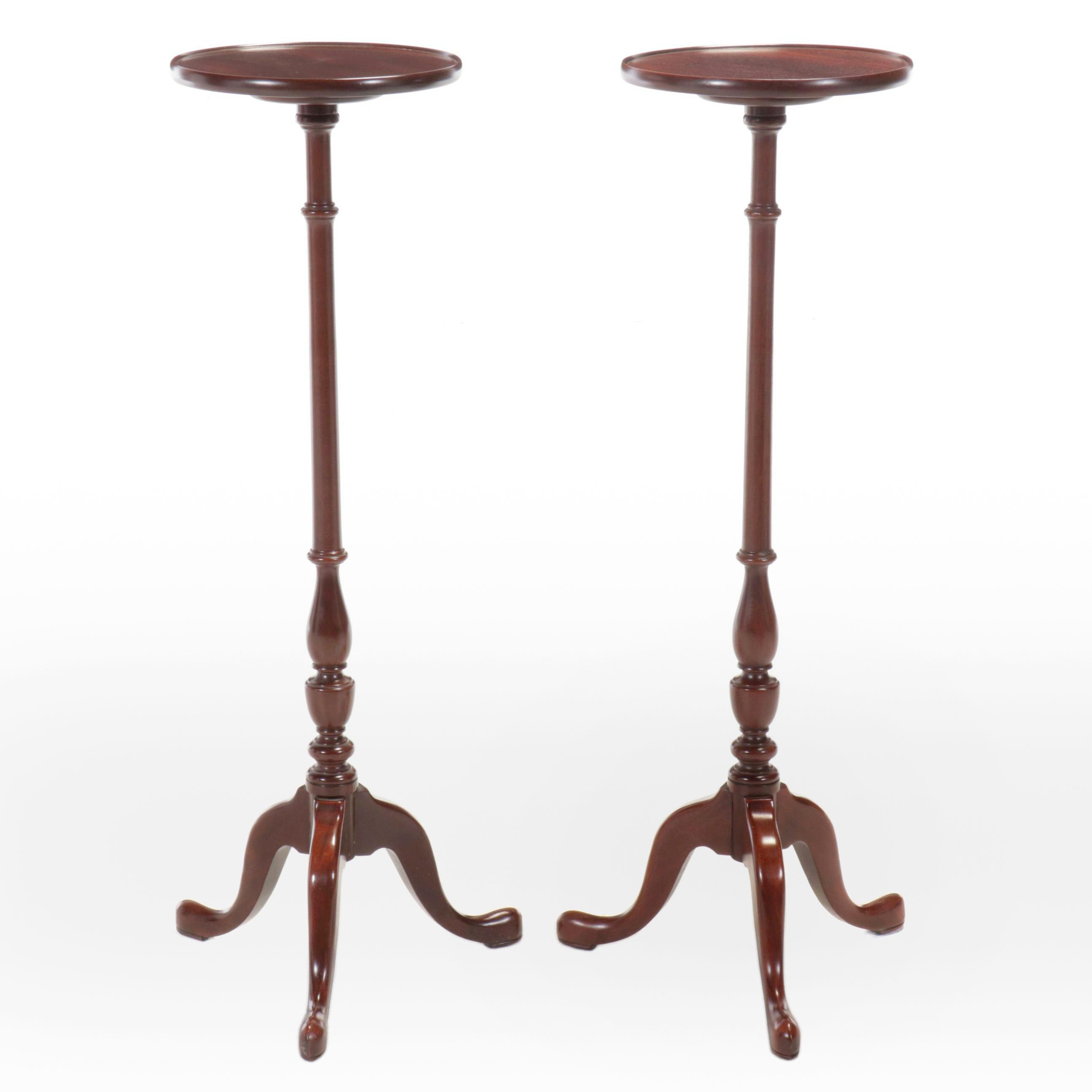 Pair of Queen Anne Style Mahogany Plant Stands, Late 20th Century
