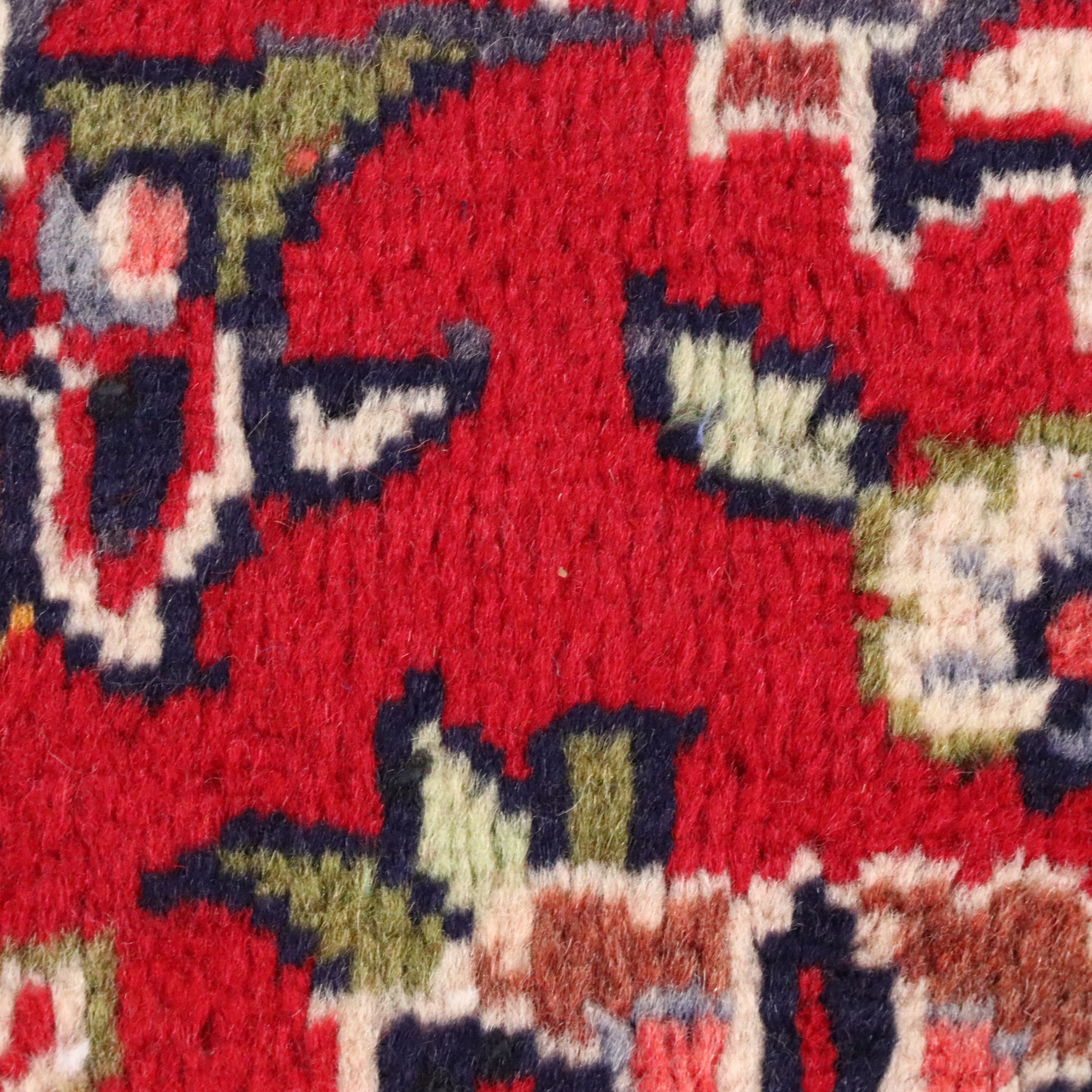 6'10 x 8'9 Hand-Knotted Persian Kashan Remnant Area Rug