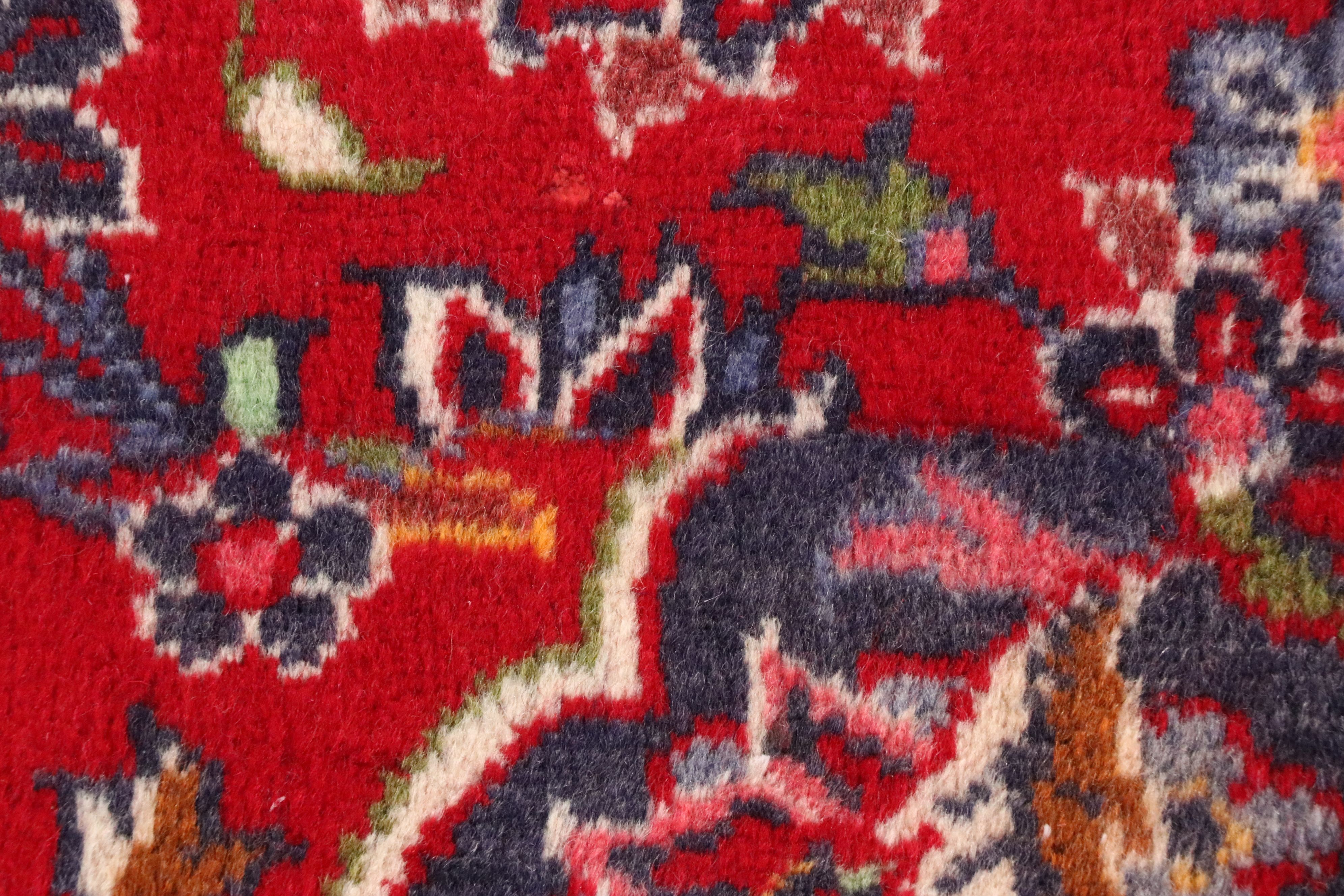 6'10 x 8'9 Hand-Knotted Persian Kashan Remnant Area Rug